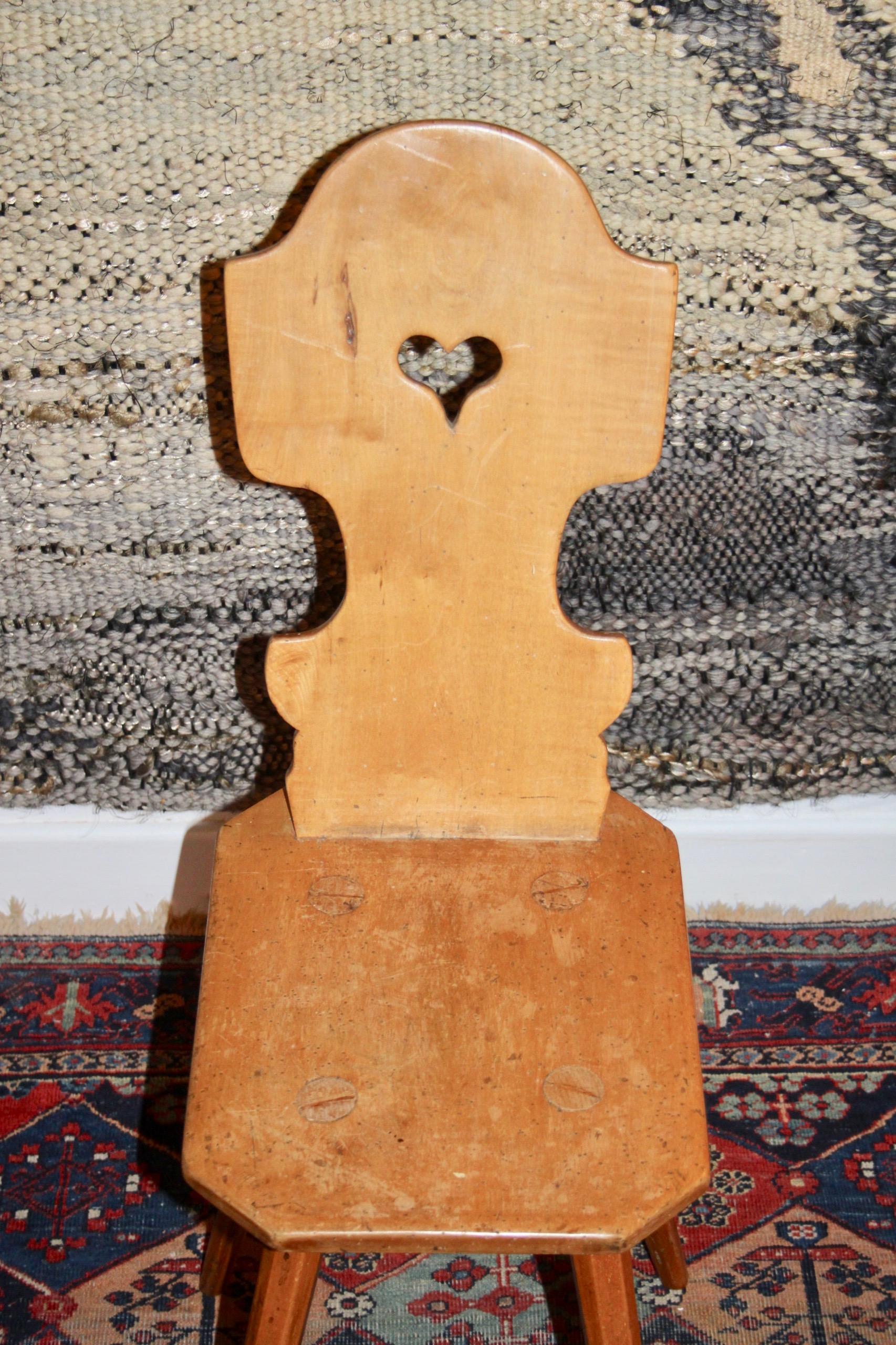 chaise gruyere