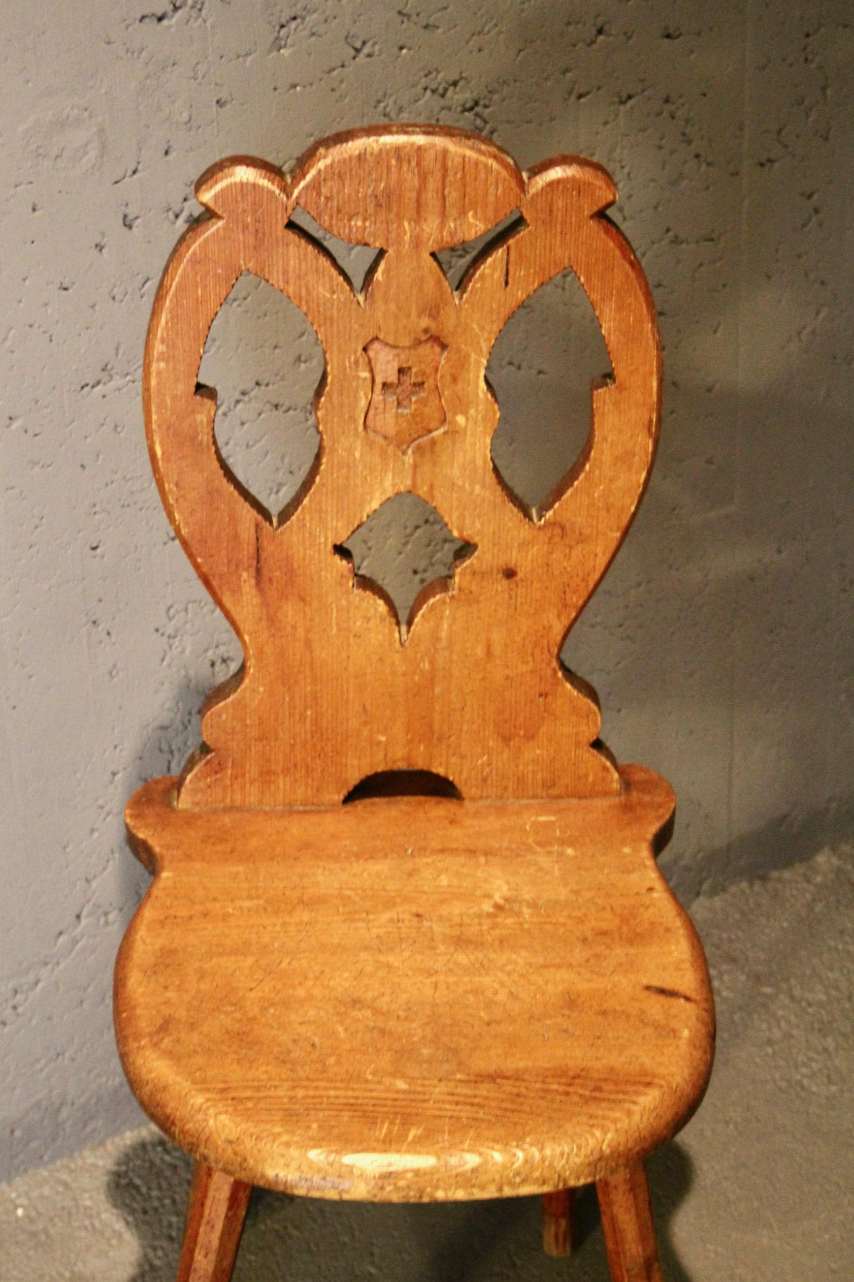 Wood Swiss alp escabelle with Swiss cross For Sale