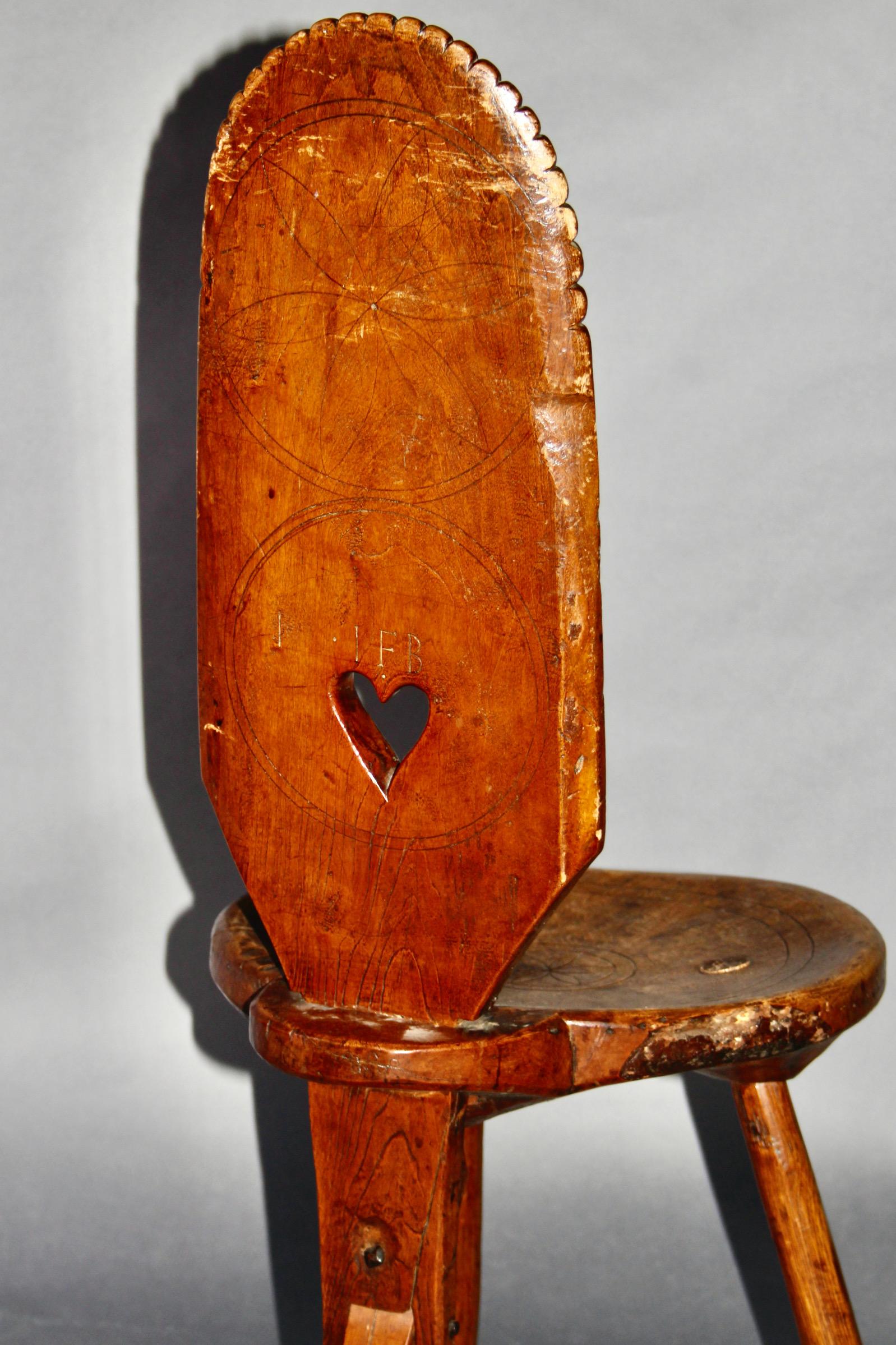 Fauteuil d'art populaire suisse du village de Verbier Wallis en vente 8