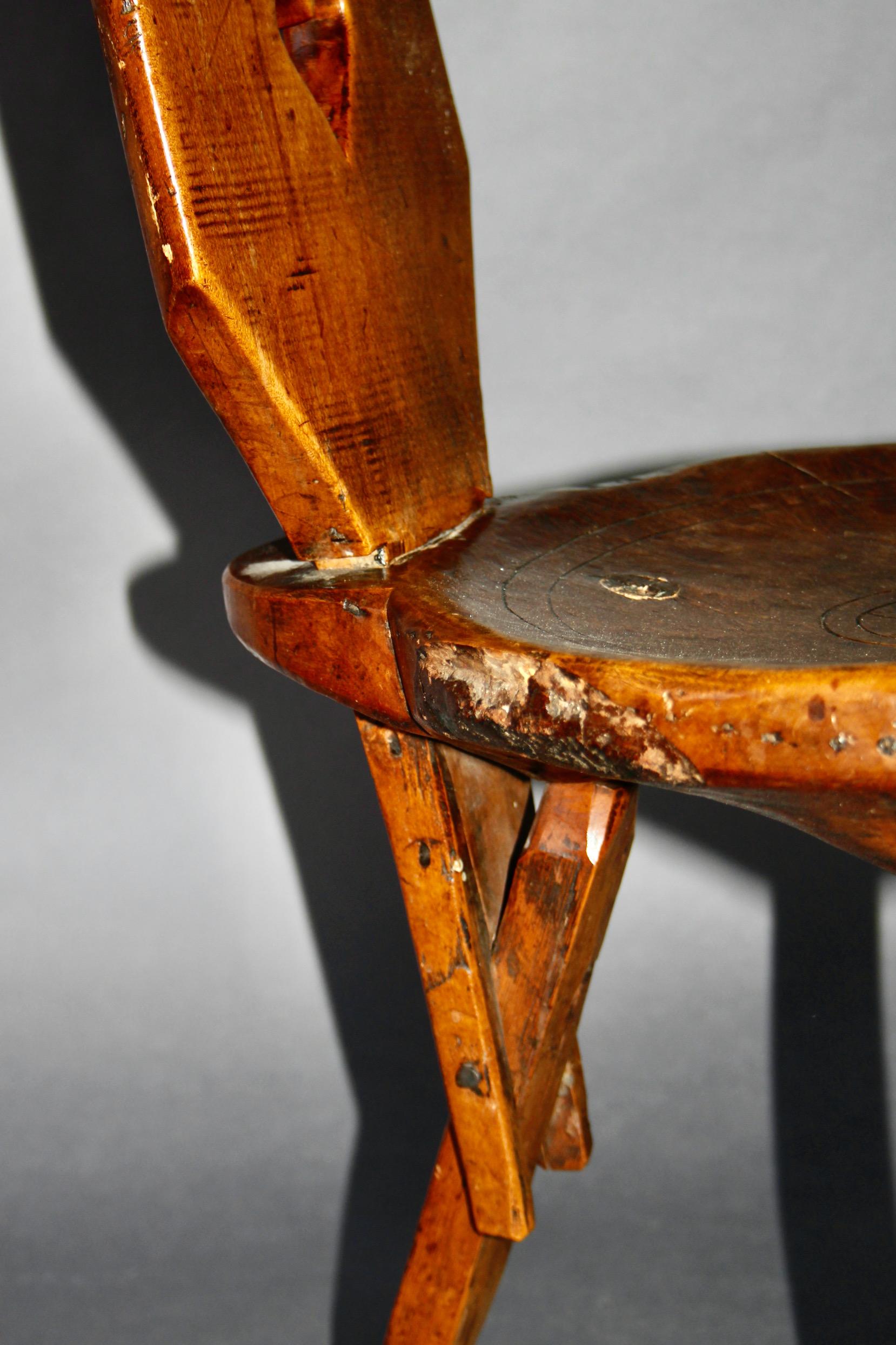 Suisse Fauteuil d'art populaire suisse du village de Verbier Wallis en vente