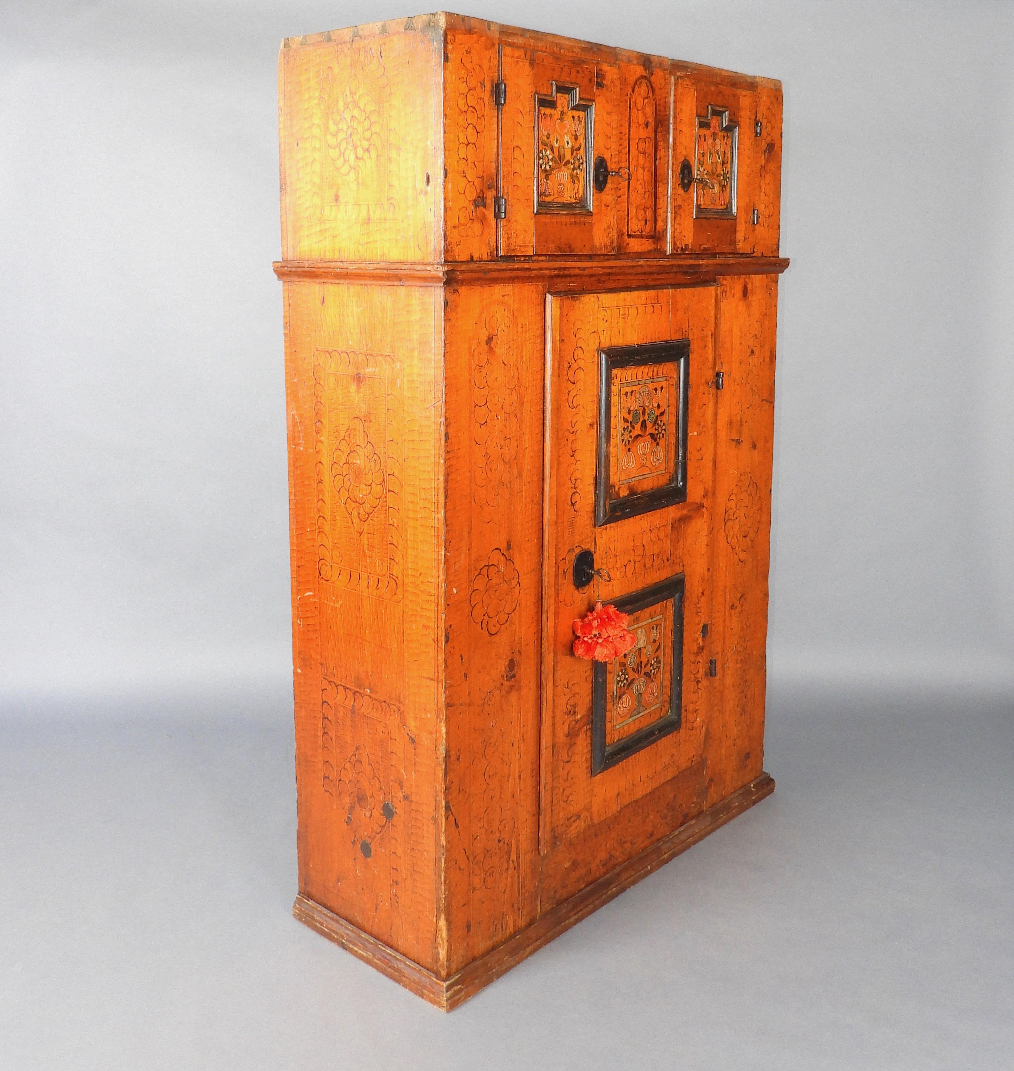 Swiss alp painted cupboard dated 1732 For Sale 11
