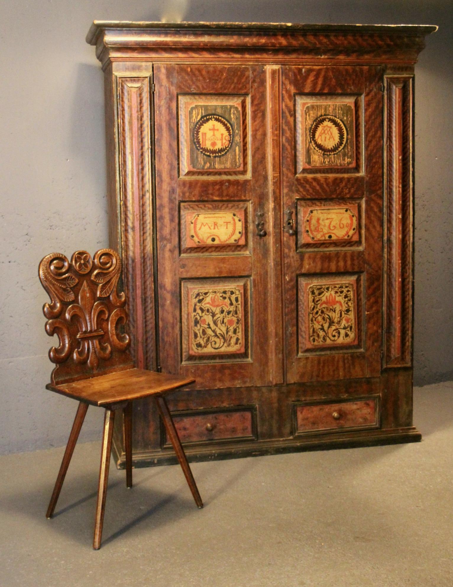 Swiss alp painted cupboard dated 1760 For Sale 2