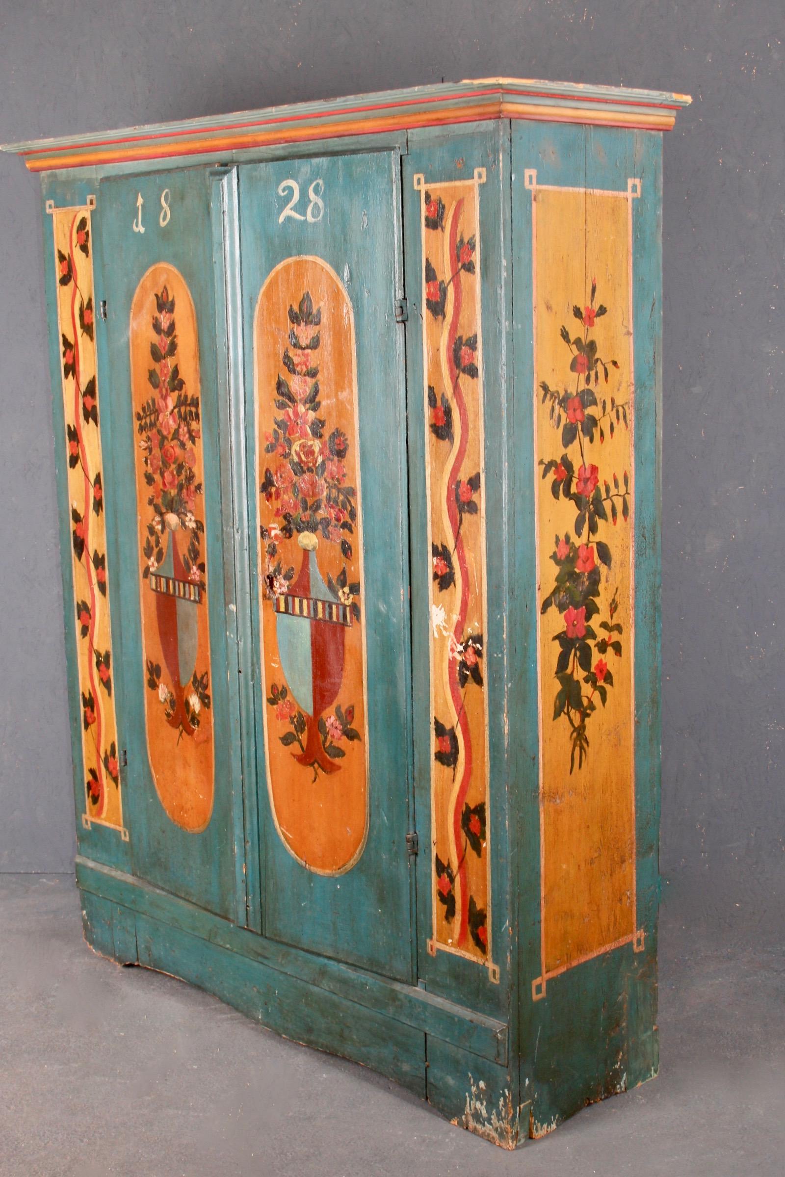 Swiss alp painted cupboard dated 1828 For Sale 4