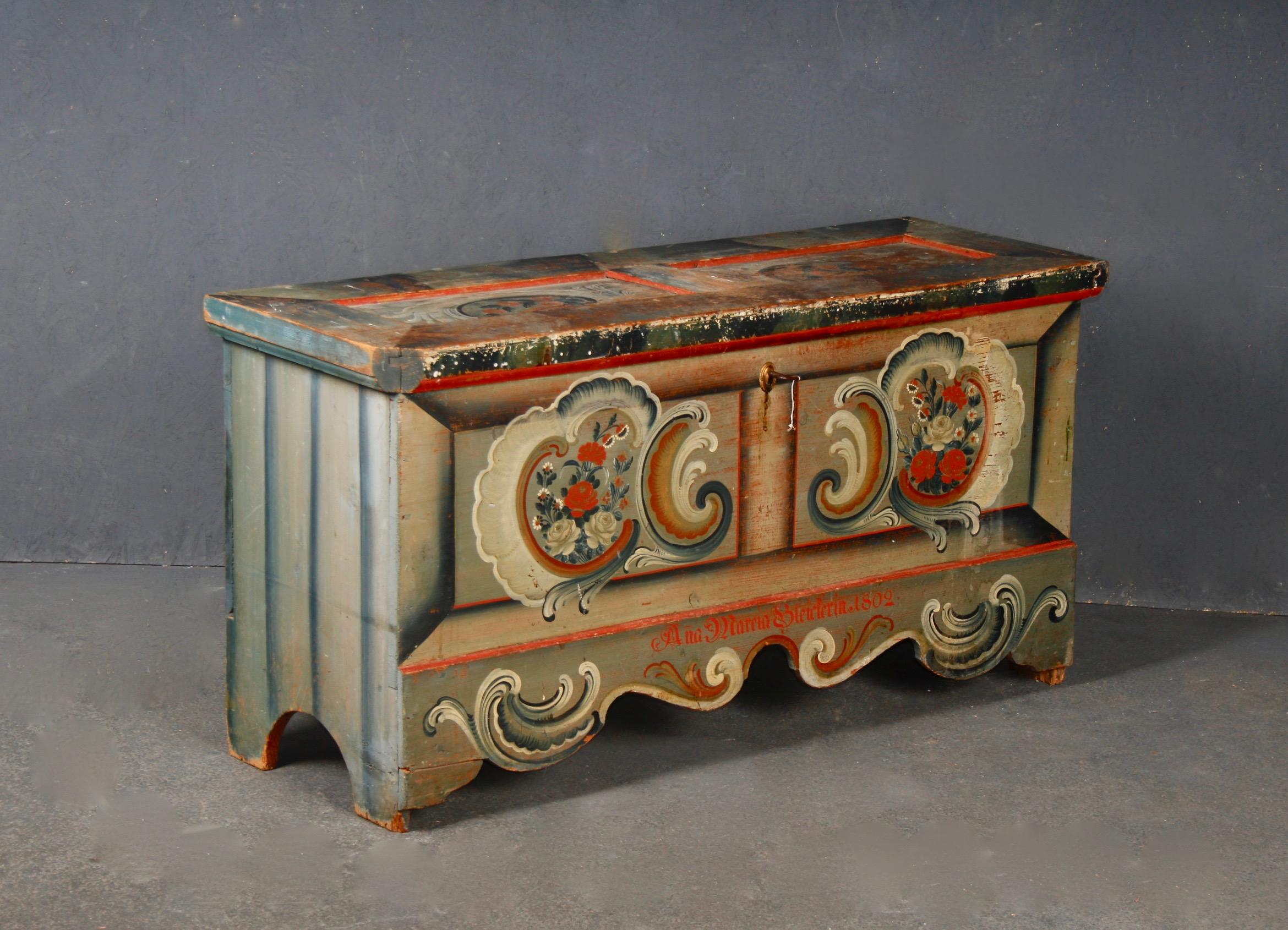 Wood Swiss alp painted trunk dated 1808 For Sale