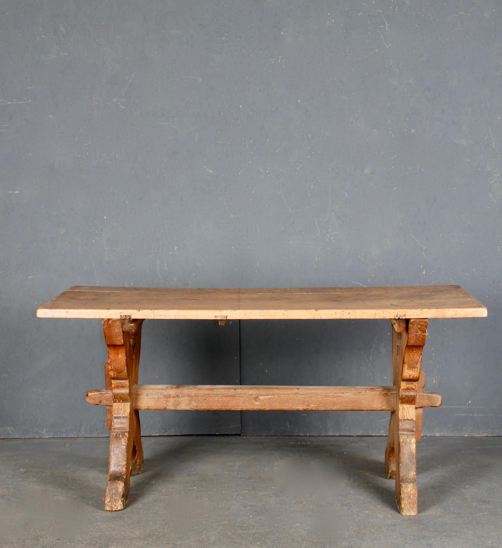 Suisse Table en pin des Alpes suisses de Zermatt Village en vente