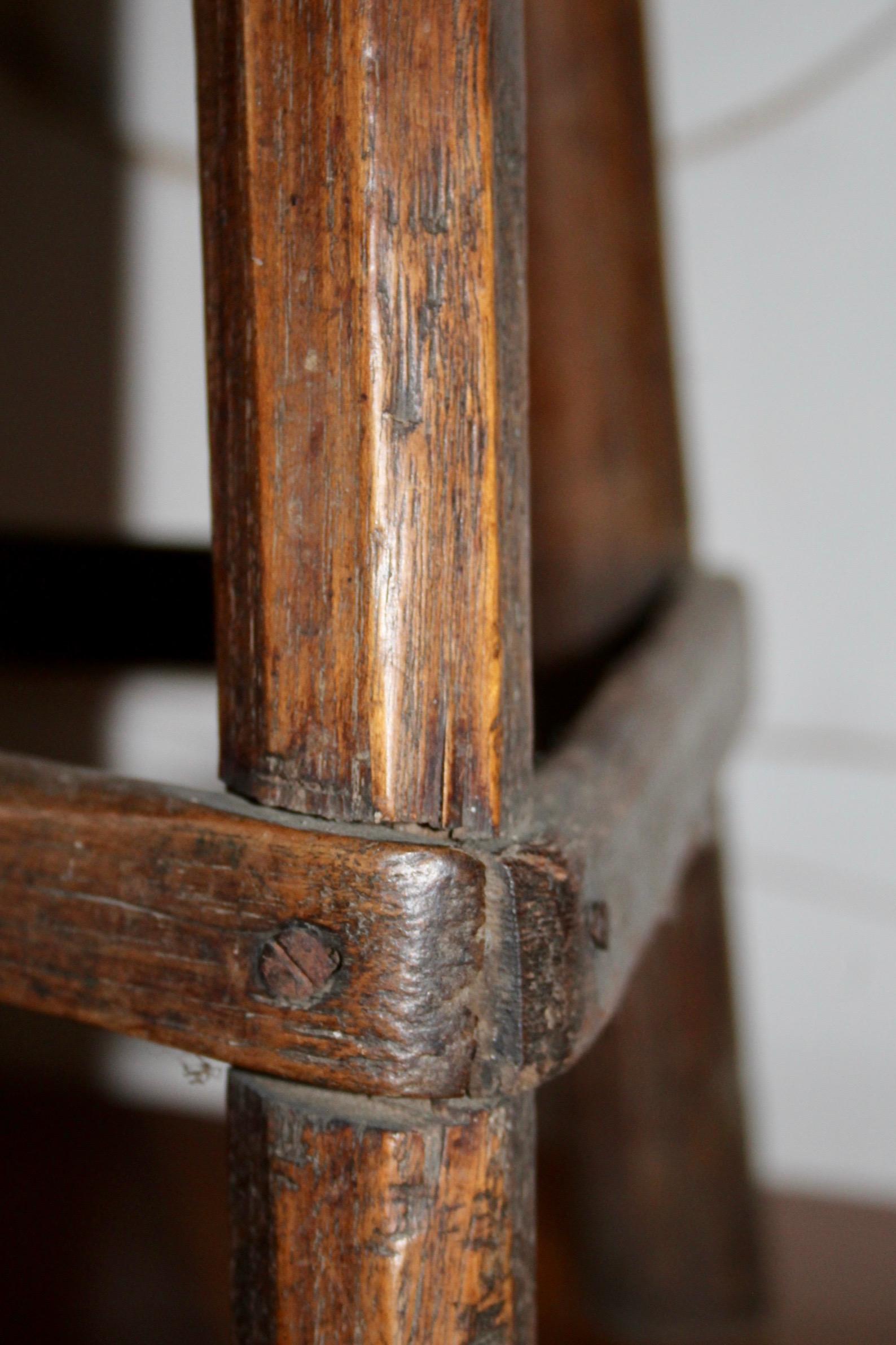 Swiss alp tripode stool For Sale 6