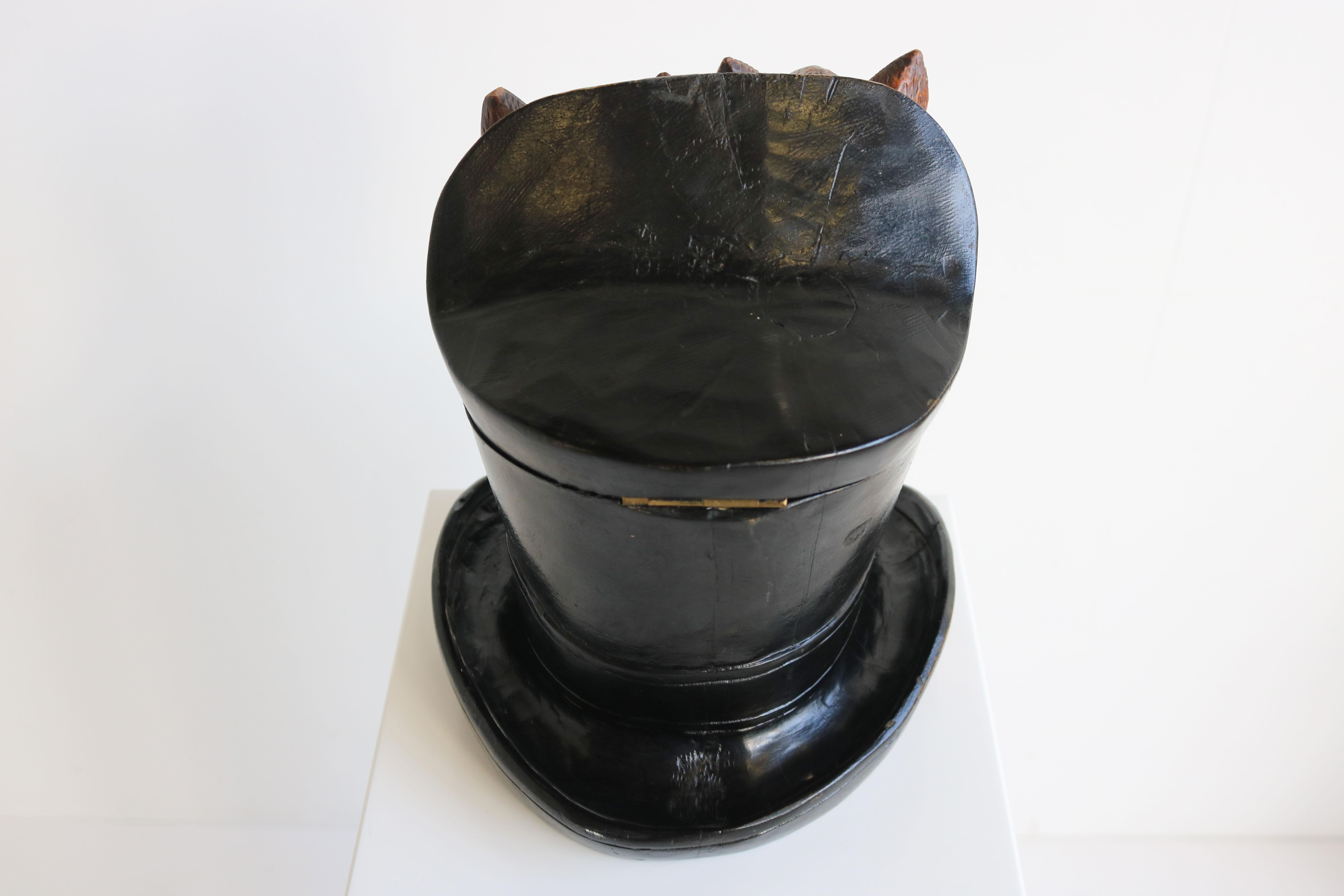 Swiss Antique 19th Century Black Forest Cat Tobacco Jar Cigar Box Humidor Carved 6