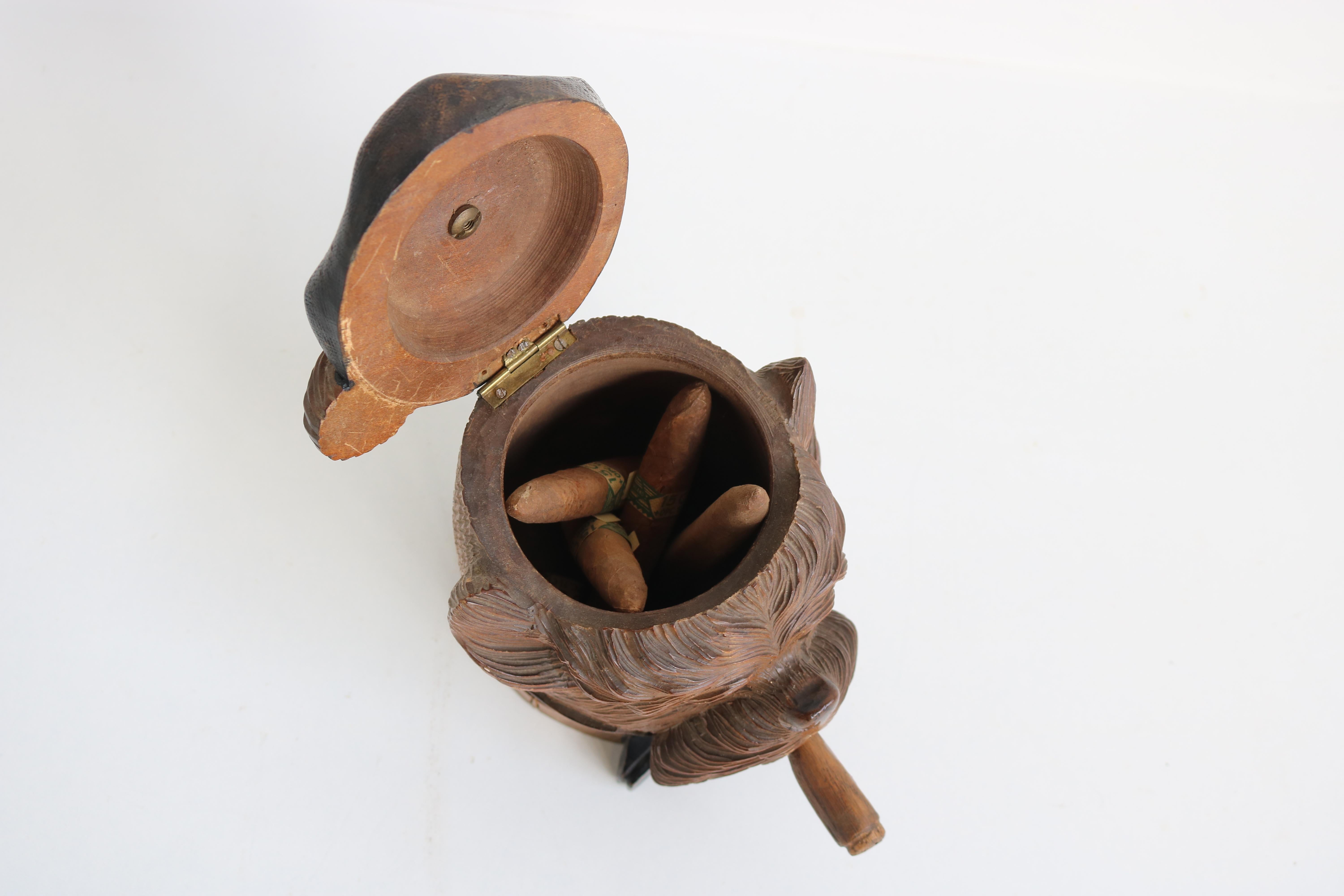 Swiss Antique 19th Century Black Forest Dog Tobacco Jar Cigar Box Humidor Carved 2