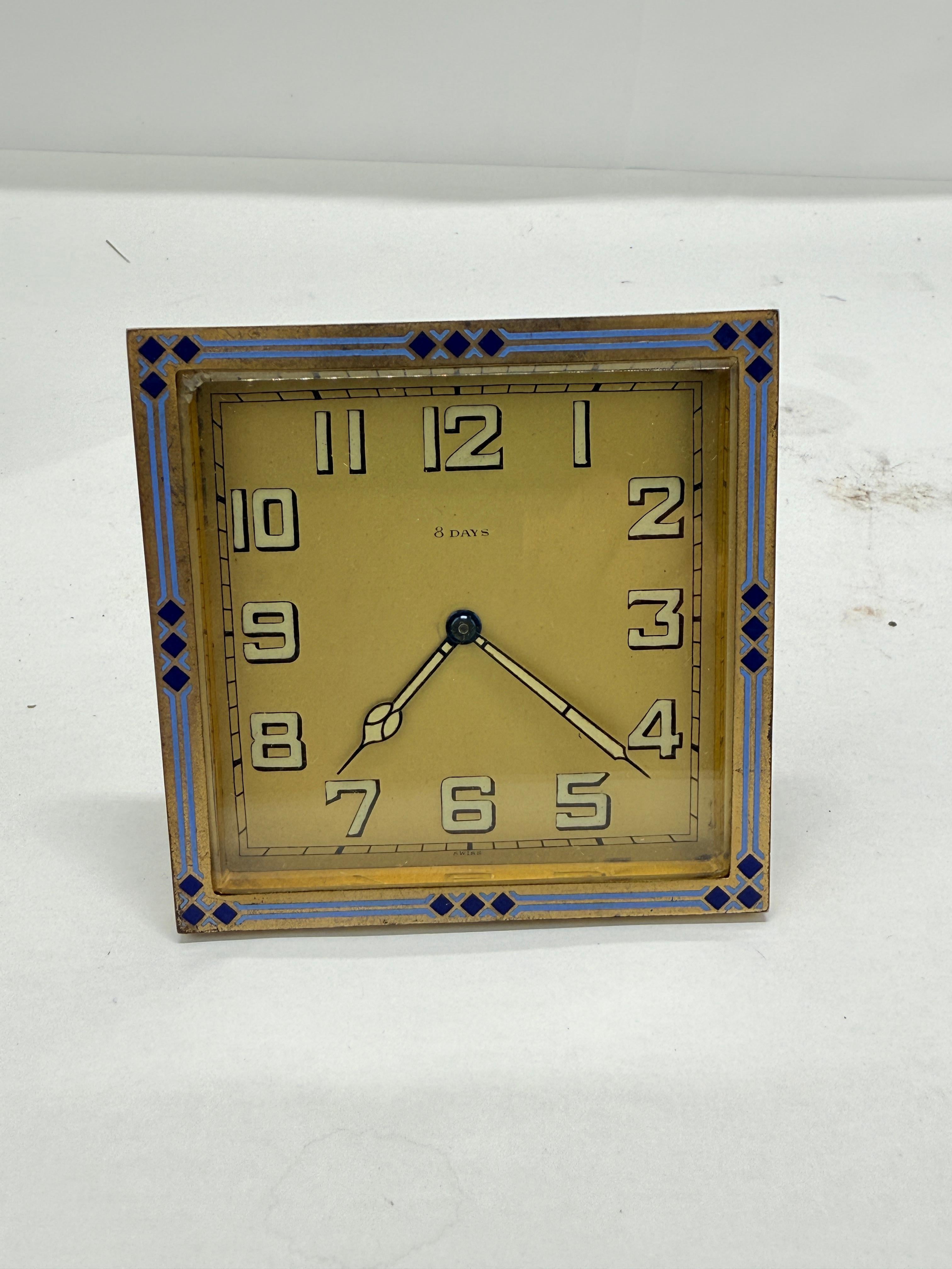 Swiss Art Deco Enamel-Border 8-Day Desk Clock, c. 1925–1935 *Luminescence* In Good Condition For Sale In Atlanta, GA