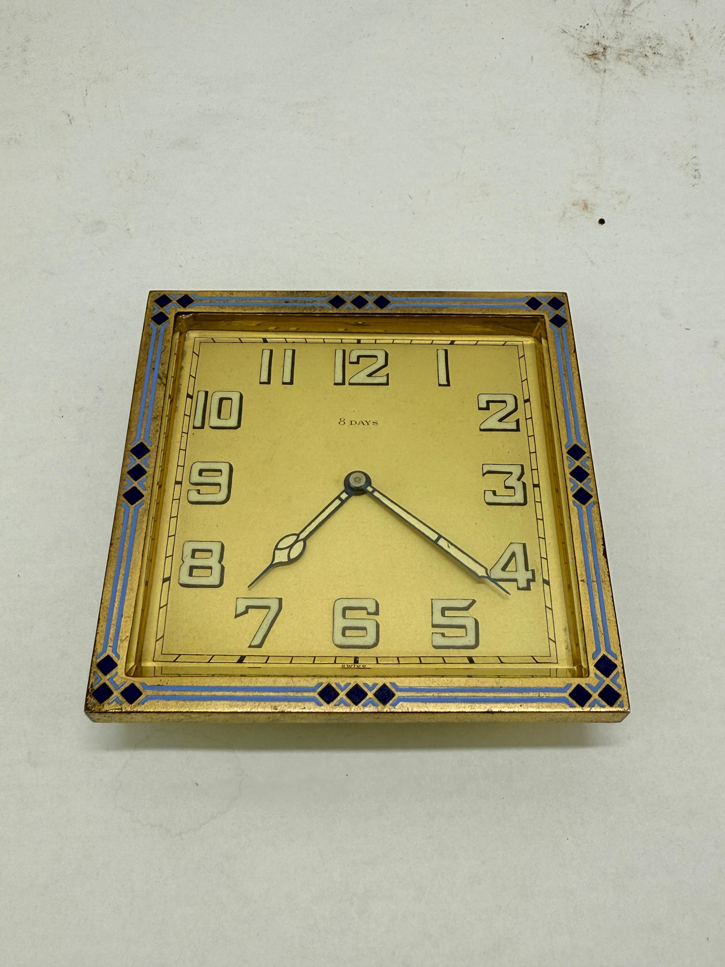 Swiss Art Deco Enamel-Border 8-Day Desk Clock, c. 1925–1935 *Luminescence* For Sale 2