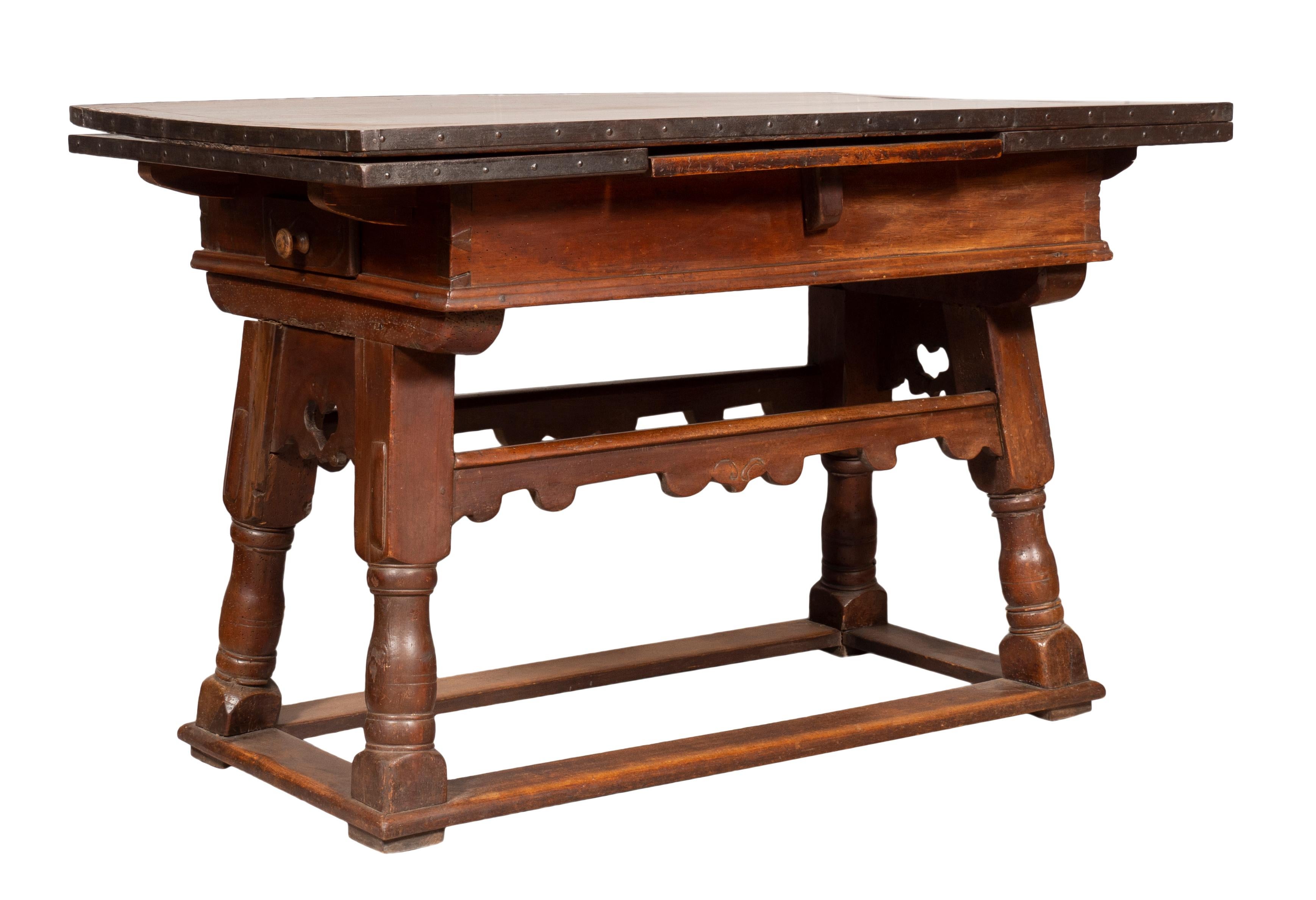 Late 17th Century Swiss Baroque Walnut Draw Table For Sale