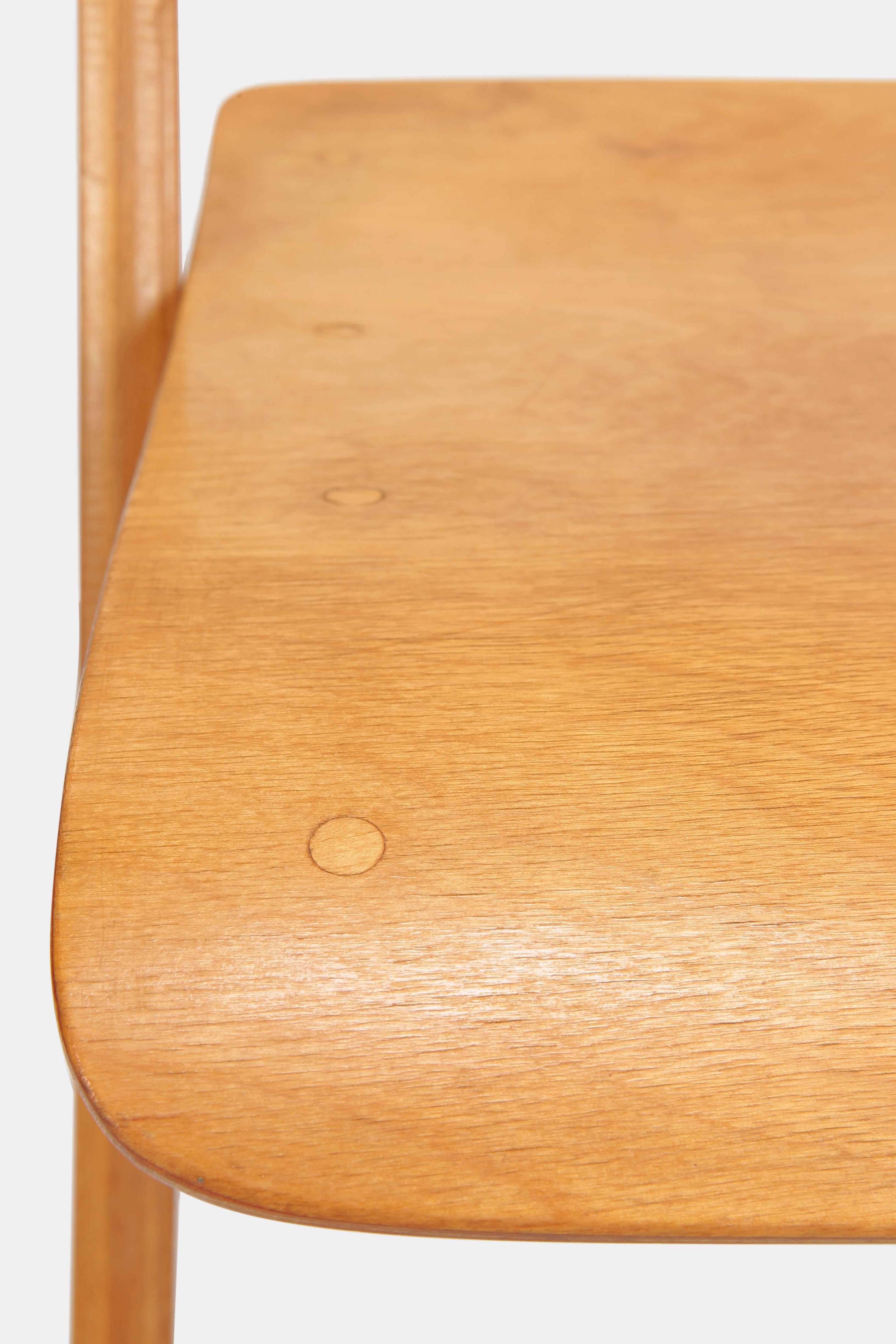 Swiss Midcentury Modern Birchwood Folding Chair, Wohnbedarf 1940s, Light Brown For Sale 3