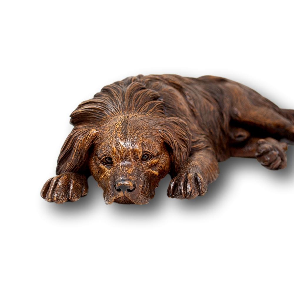 Swiss Black Forest Carved St. Bernard In Good Condition For Sale In Newark, England