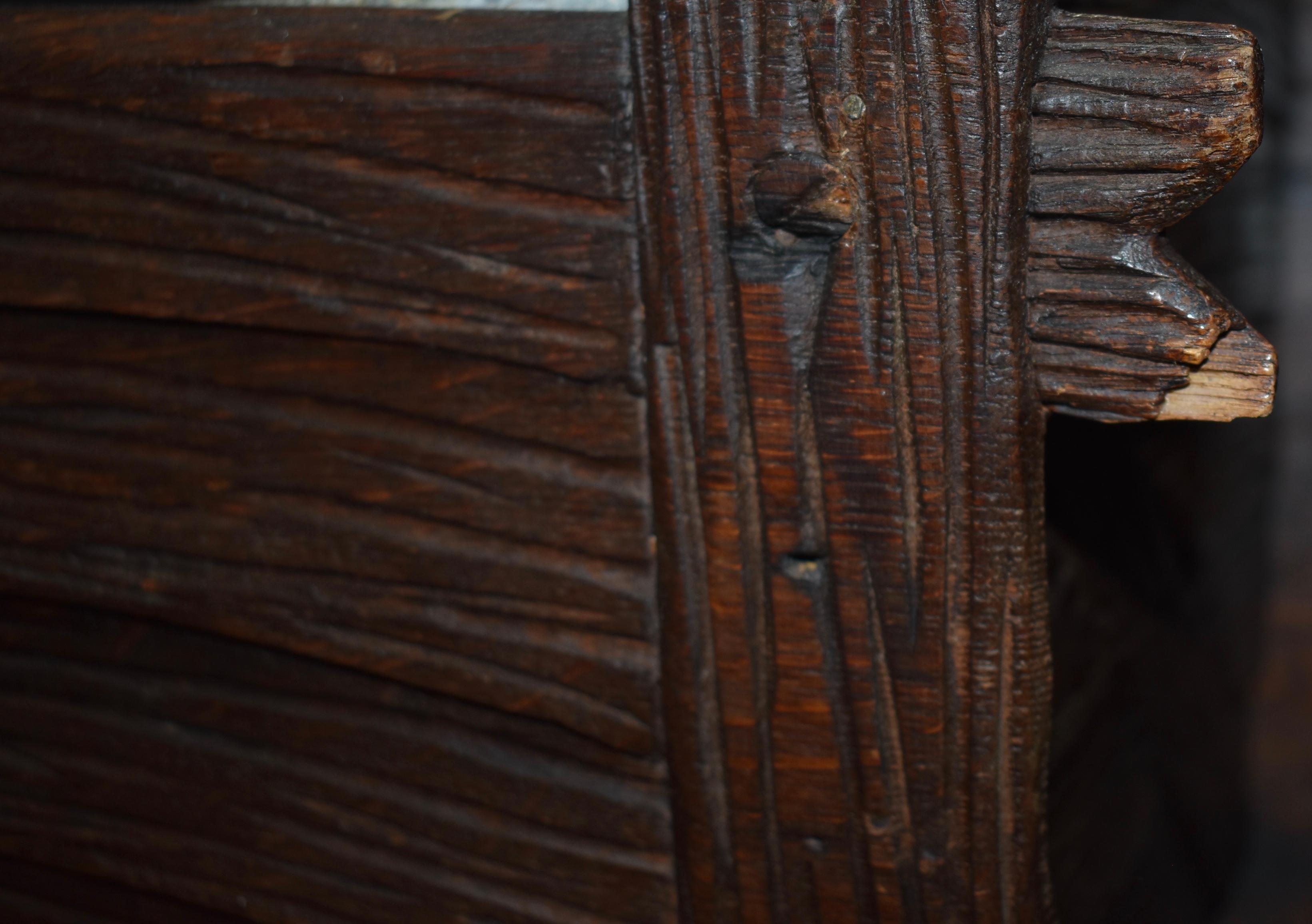 Swiss Black Forest Carved Wooden Planter Box/Jardinière, circa 1880 For Sale 11