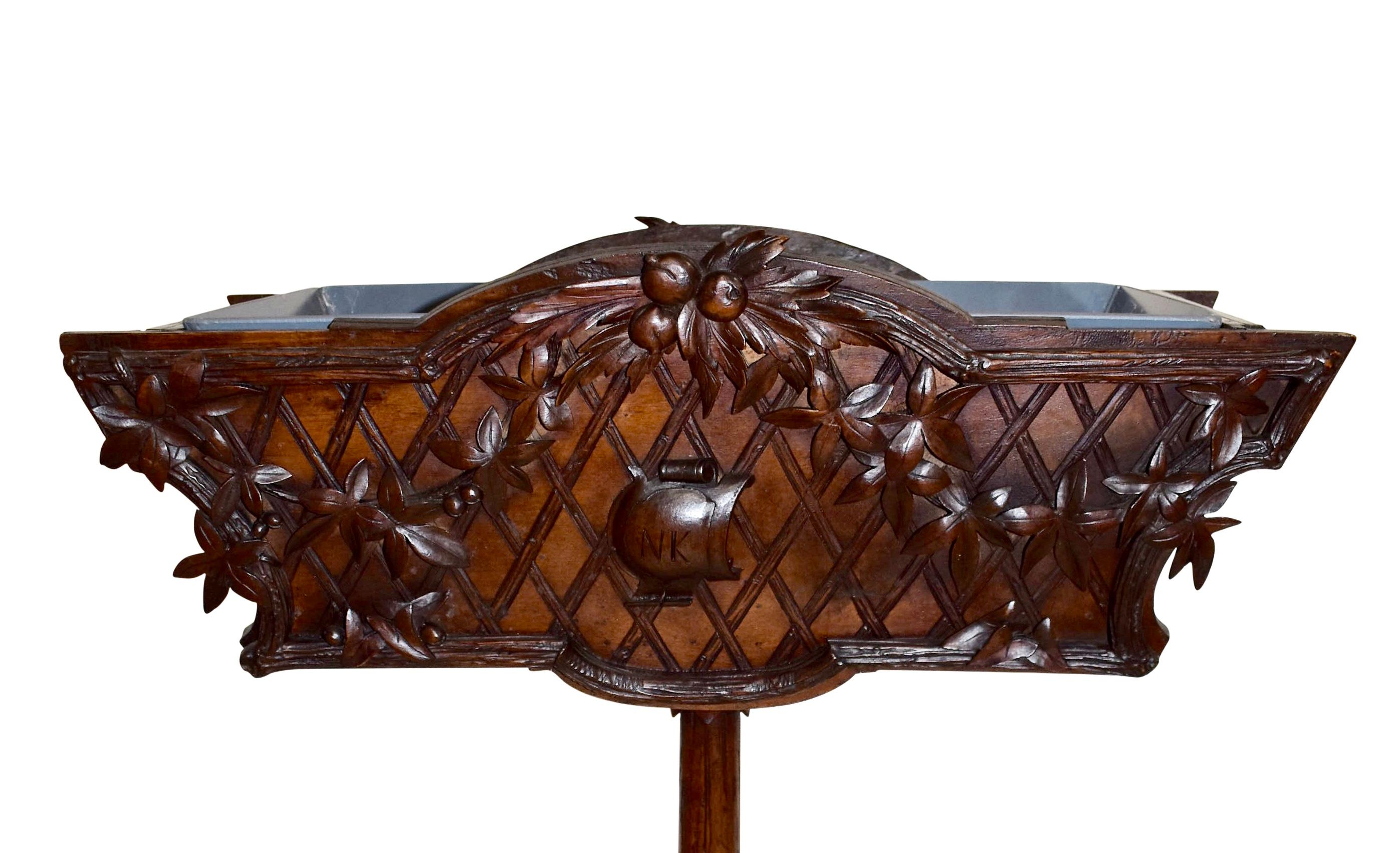 Swiss Black Forest Carved Wooden Planter Box / Jardinière, circa 1895 For Sale 2