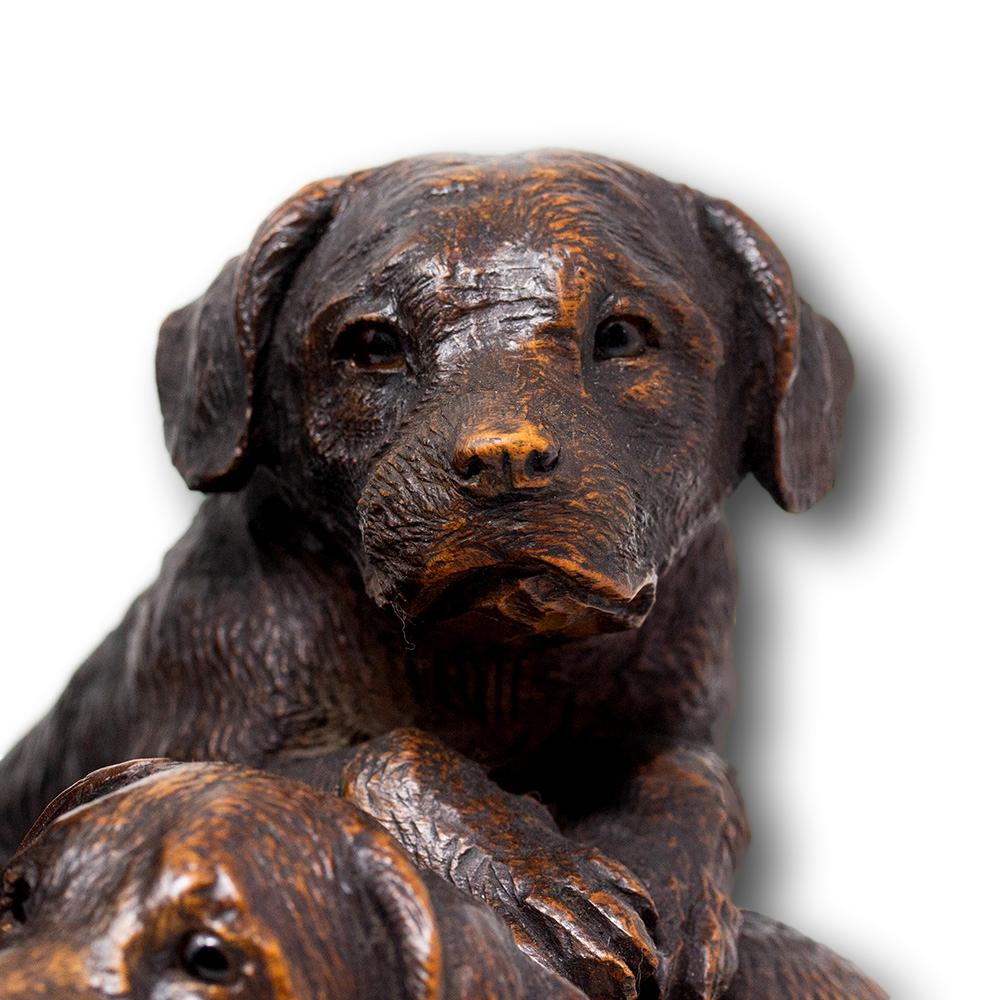 Bois Groupement de chiens suisses de Black Forest Walter Mader (attribué) en vente