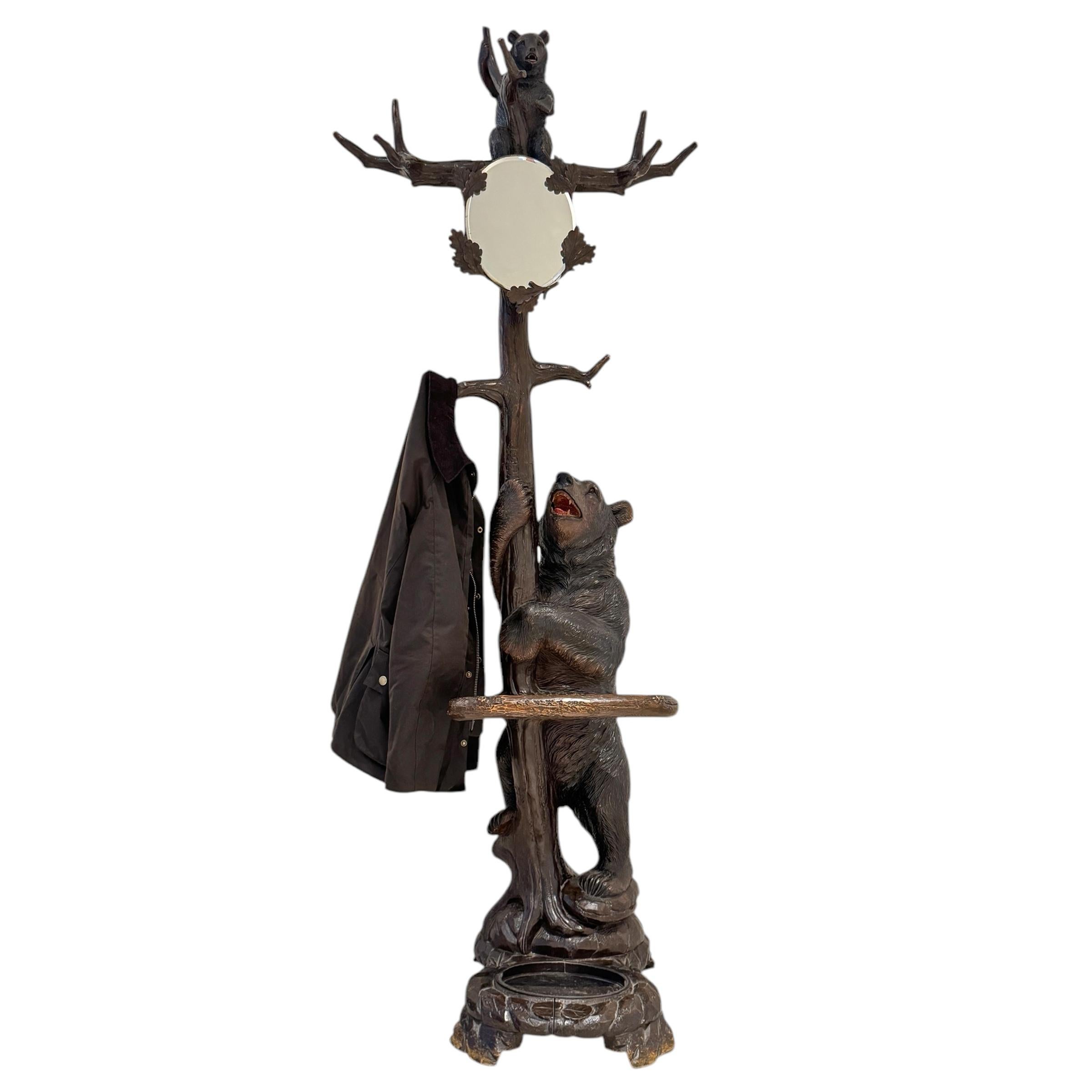 Forêt-Noire Swiss Black Forest Hall Tree by Seilar-Brawant, c. 1900 en vente