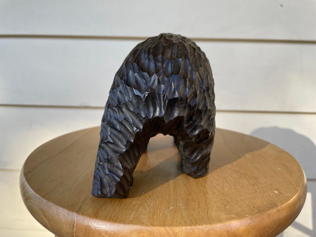 Notre ours de la Forêt-Noire suisse sculpté à la main, vers 1900 en vente 1