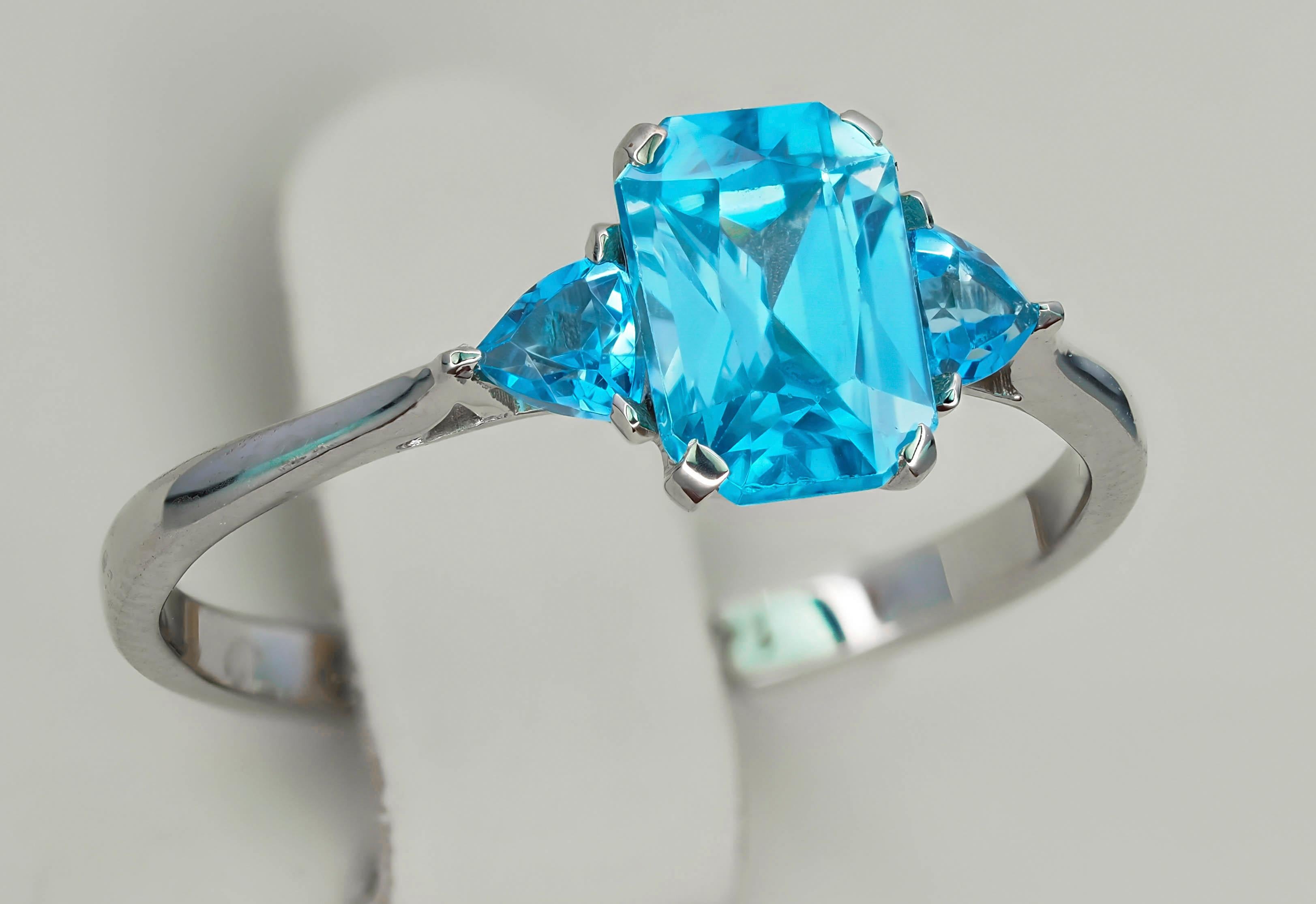 Swiss Blue Topaz 14k Gold Ring.  In New Condition For Sale In Istanbul, TR