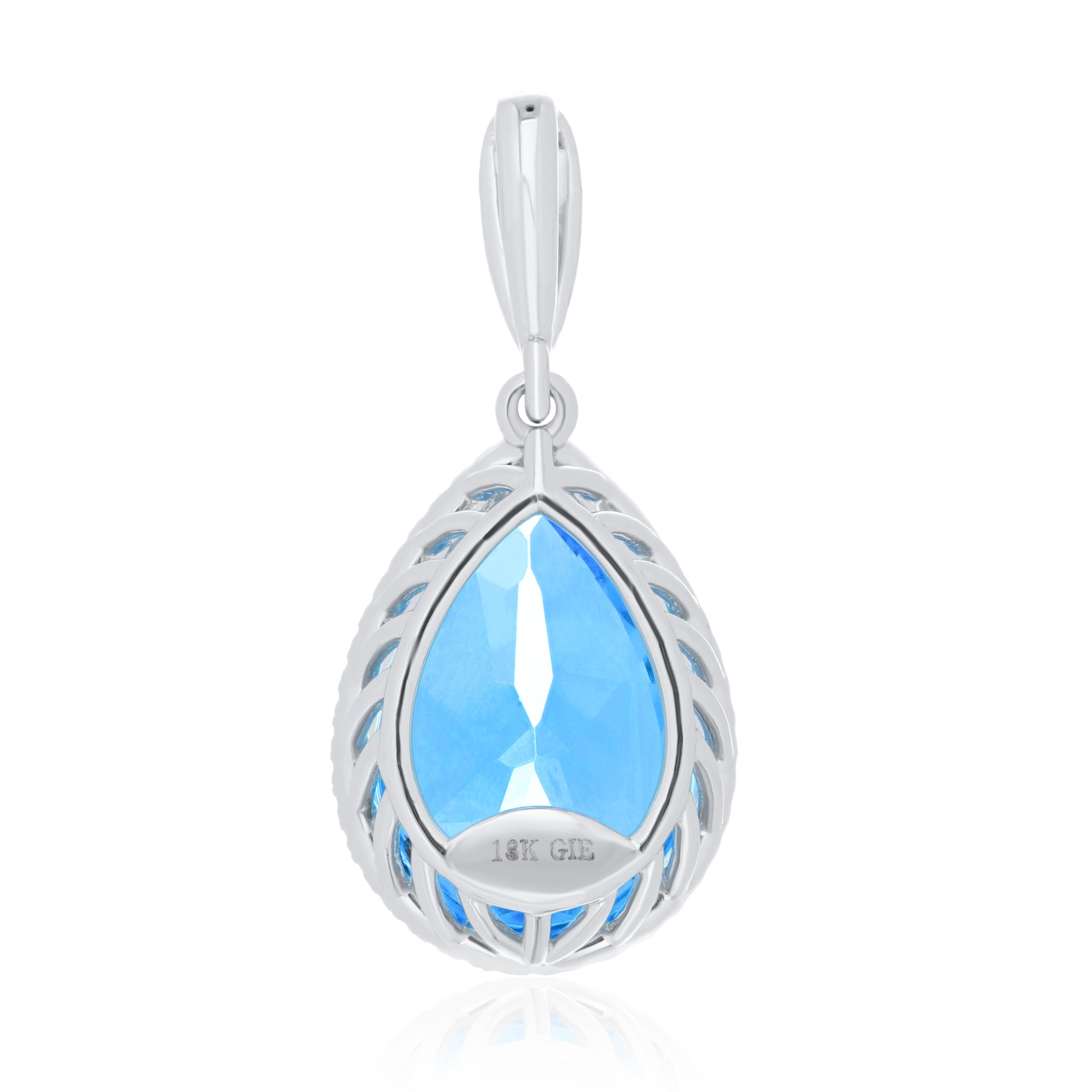 En vente :  Bague, boucles d'oreilles et pendentifs en or blanc 18 carats avec topaze bleue suisse et diamants 7