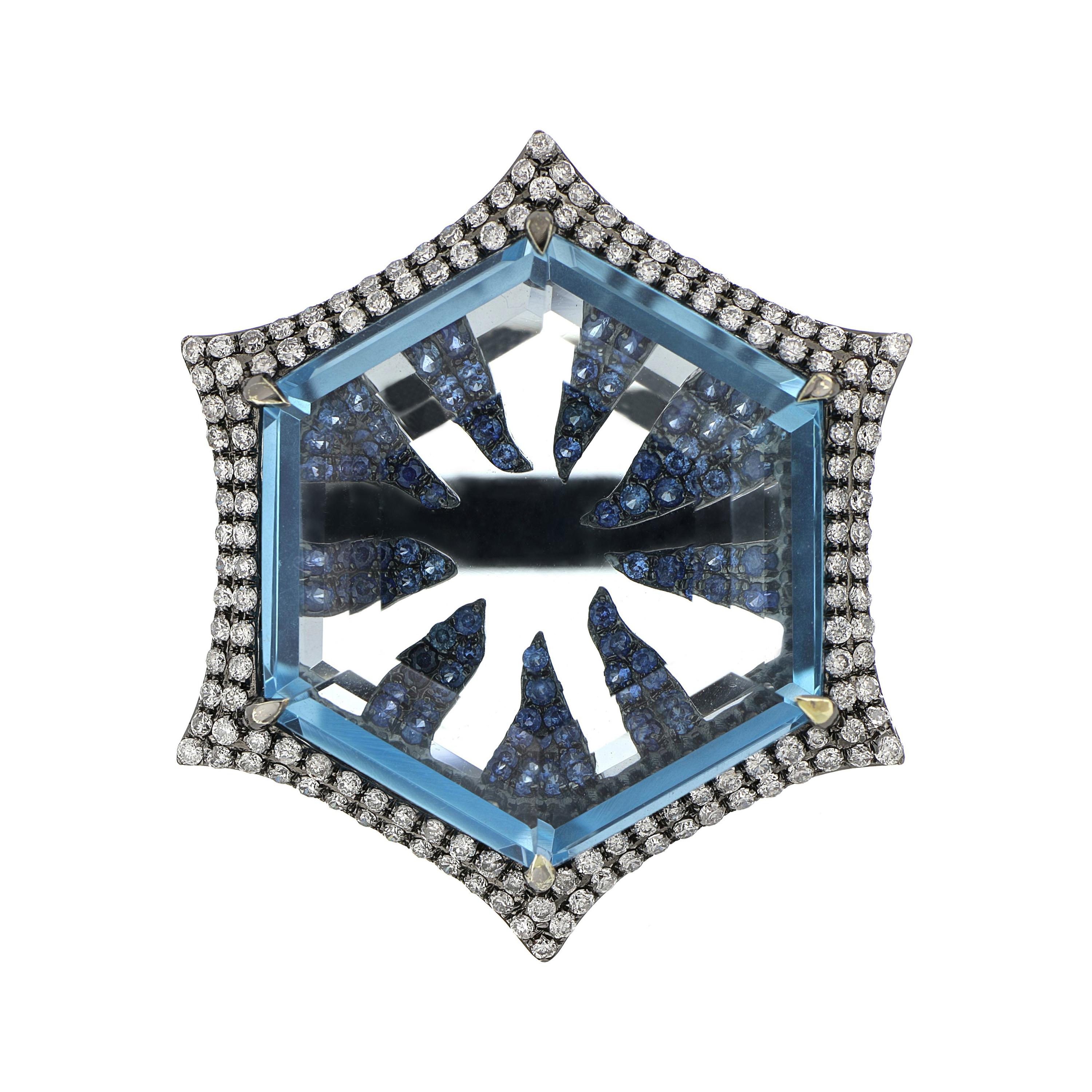 Bague suisse cloutée en or blanc 14 carats avec topaze bleue, saphir bleu et diamants