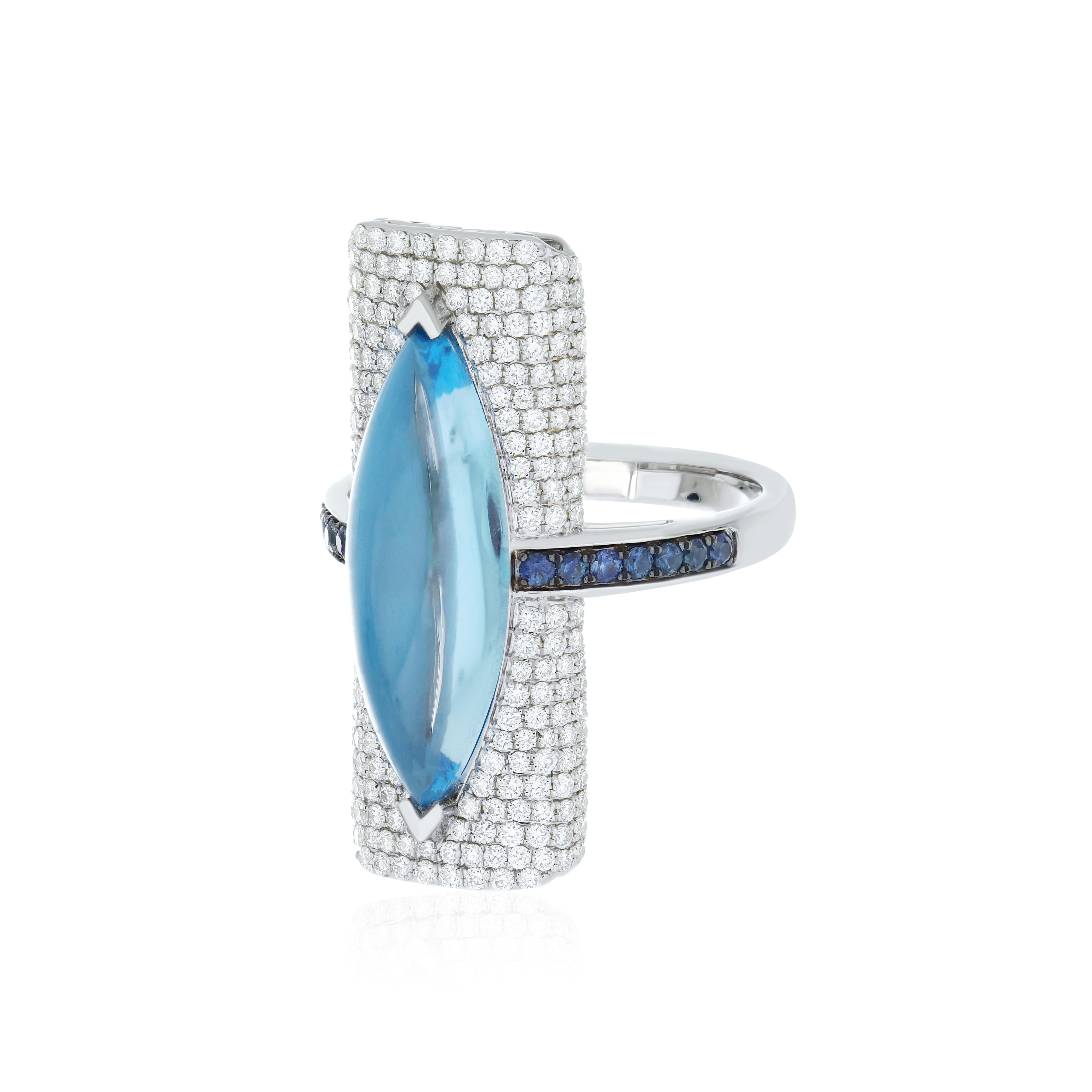 Schweizer Ring aus 14 Karat Weißgold mit blauem Topas, blauem Saphir und Diamant, handgefertigt (Marquiseschliff) im Angebot