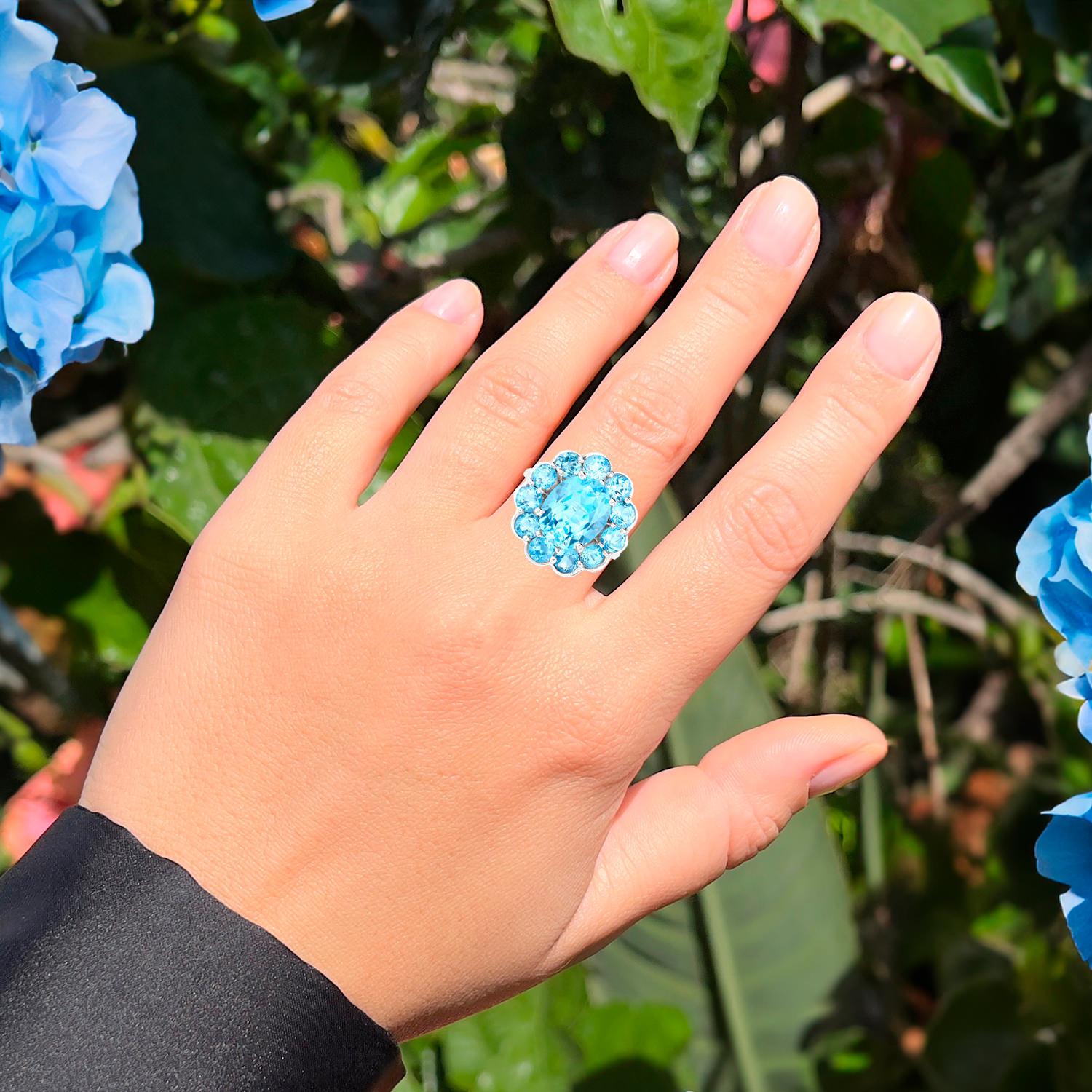 Cushion Cut Swiss Blue Topaz Flower Cocktail Ring 8.8 Carats Sterling Silver For Sale