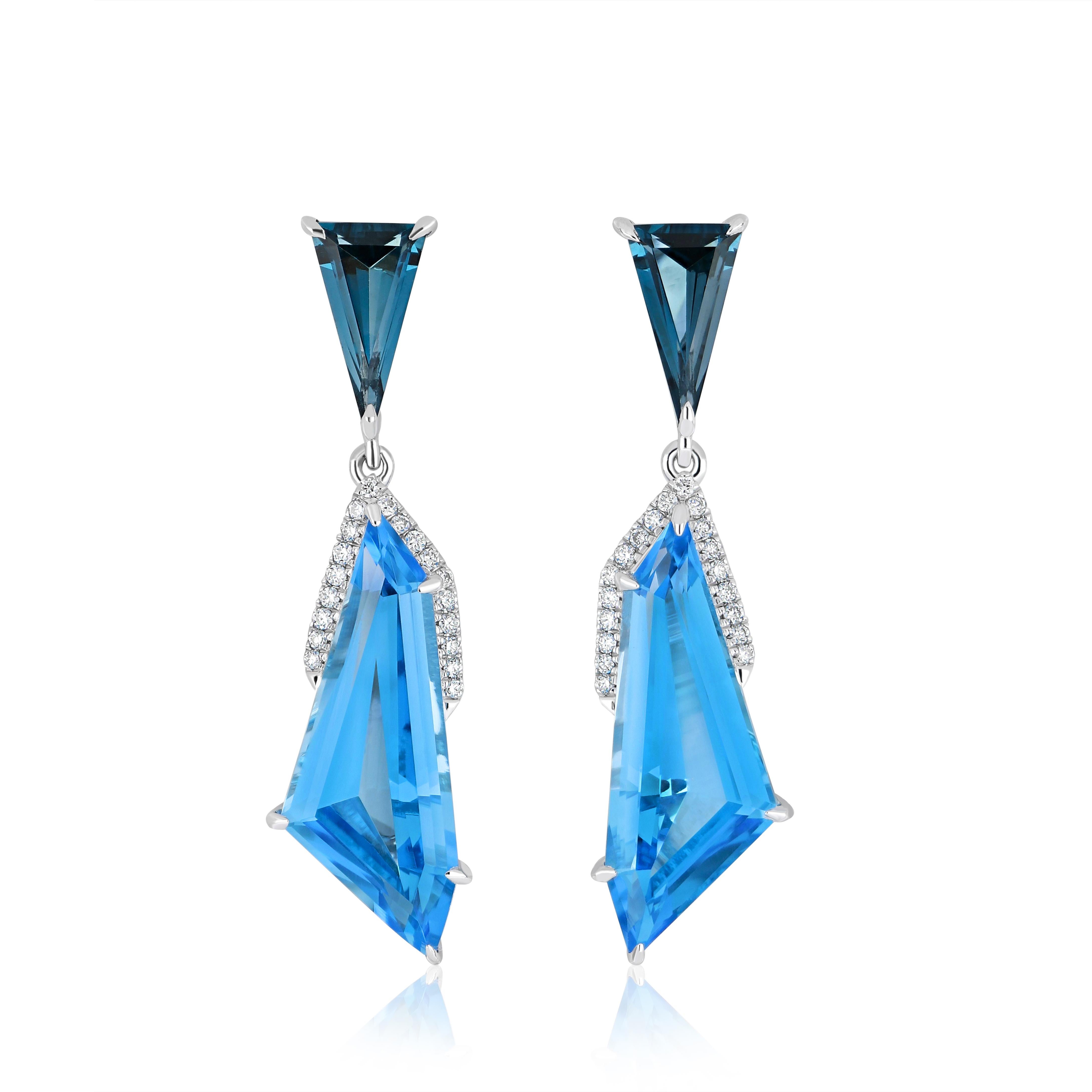 Set di orecchini con ciondolo in oro bianco 14k, topazio blu svizzero, topazio blu di Londra e diamante In condizioni Nuovo in vendita a JAIPUR, IN