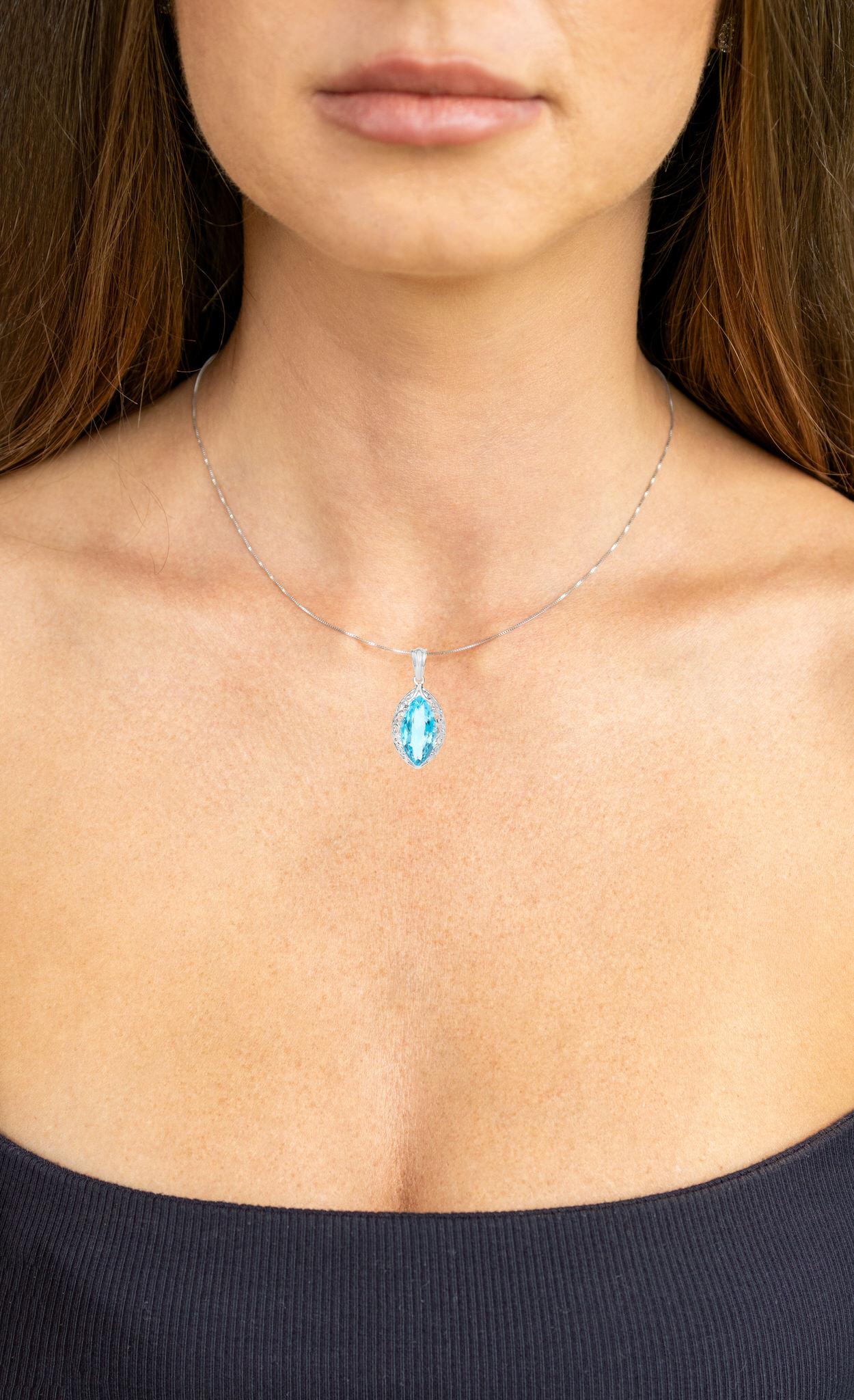 Marquise Cut Swiss Blue Topaz Marquise Pendant Necklace 8.2 Carats Sterling Silver For Sale