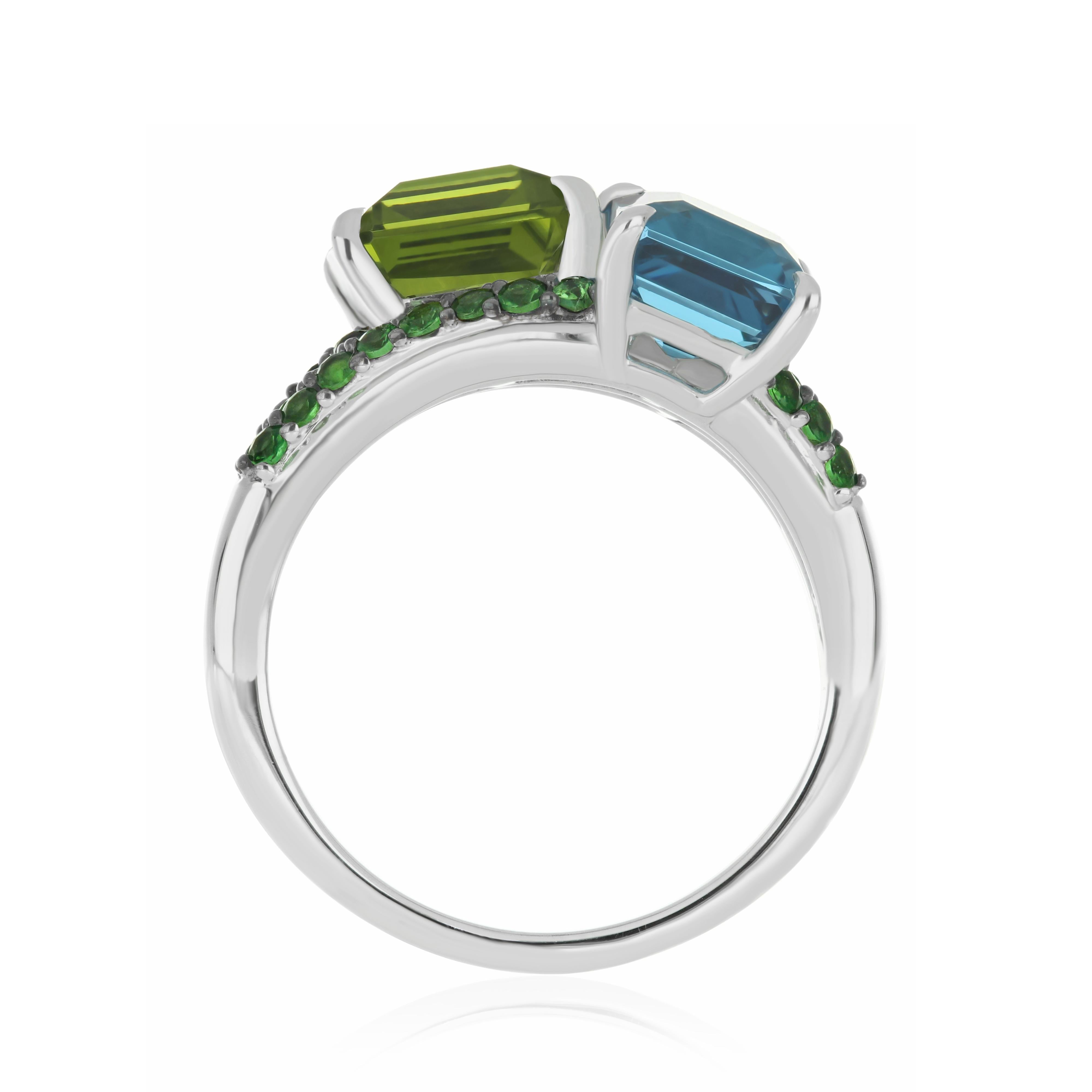 Women's Swiss Blue Topaz, Peridot and Diamond Cocktail Ring in 14 Karat White Gold For Sale