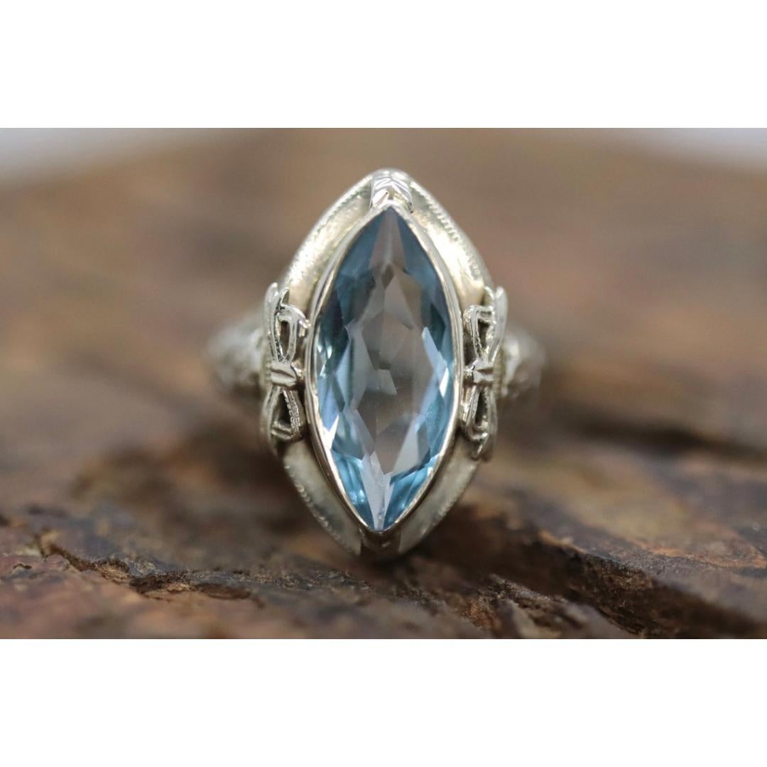 Women's Swiss Blue Topaz Ring. 14k White Gold Filigree Design. Art Deco 1920 Era. For Sale