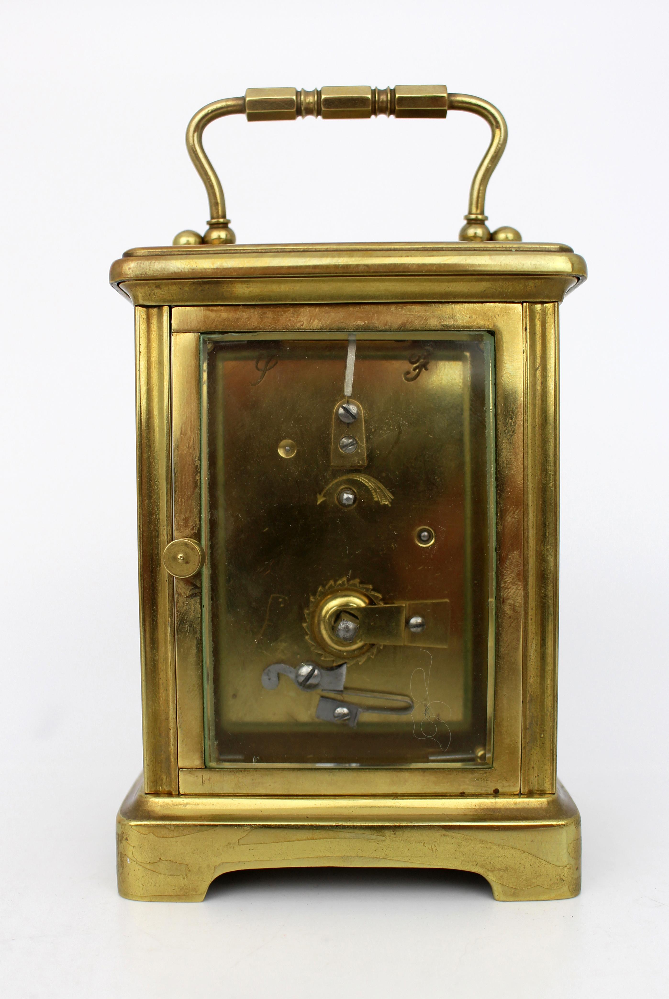 Swiss Brass Carriage Clock with Original Travel Case, circa 1910 In Good Condition For Sale In Worcester, GB