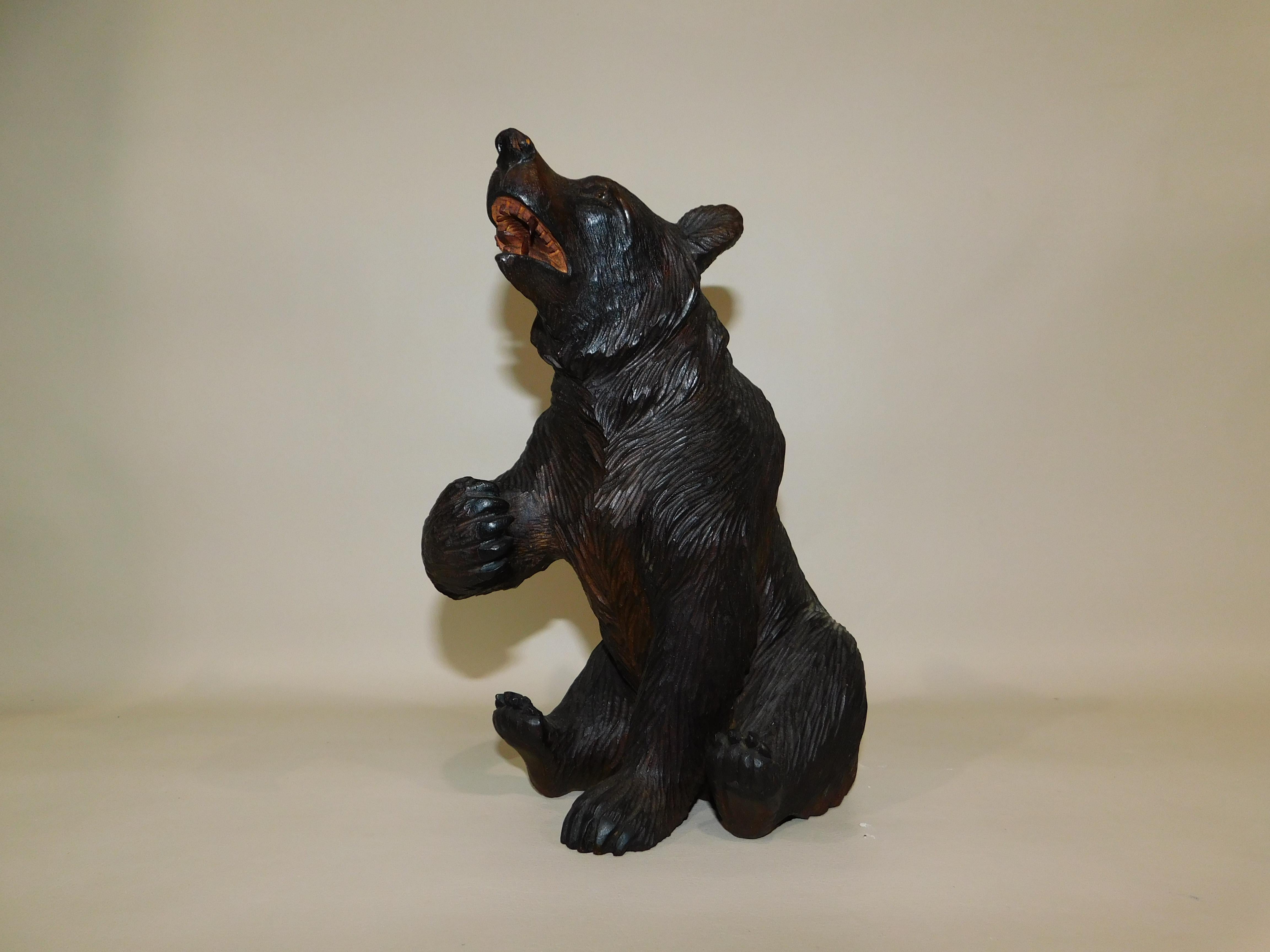 Swiss Brienz Black Forest Hand-Carved Wood Bear 1