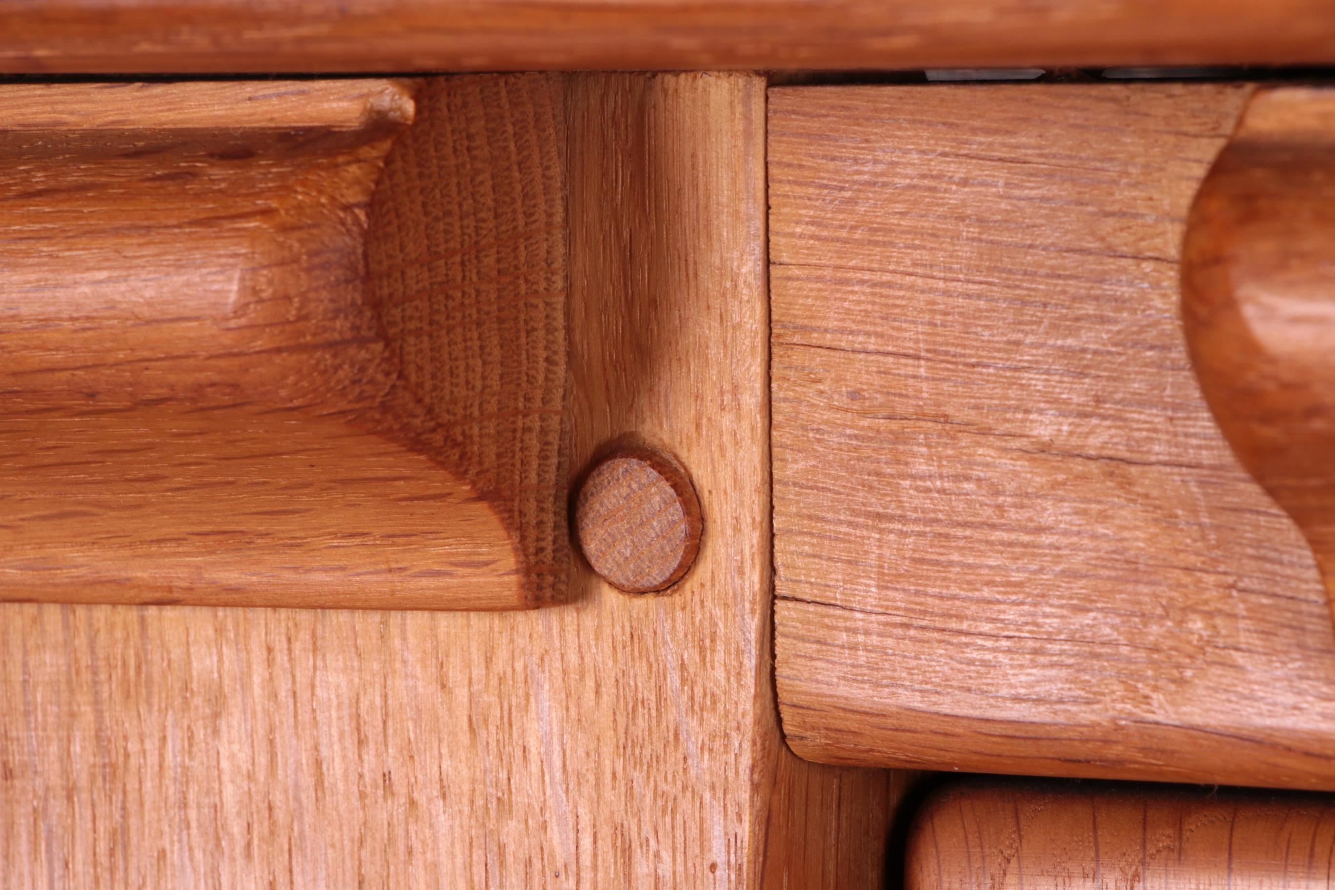 Swiss Brutalist Oak Wall Cabinet, 1970s 6