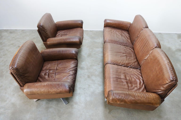 Swiss De Sede DS 31 Set Three-Seat Sofa and 2 Swivel Lounge Chairs, 1970s Brown For Sale 8