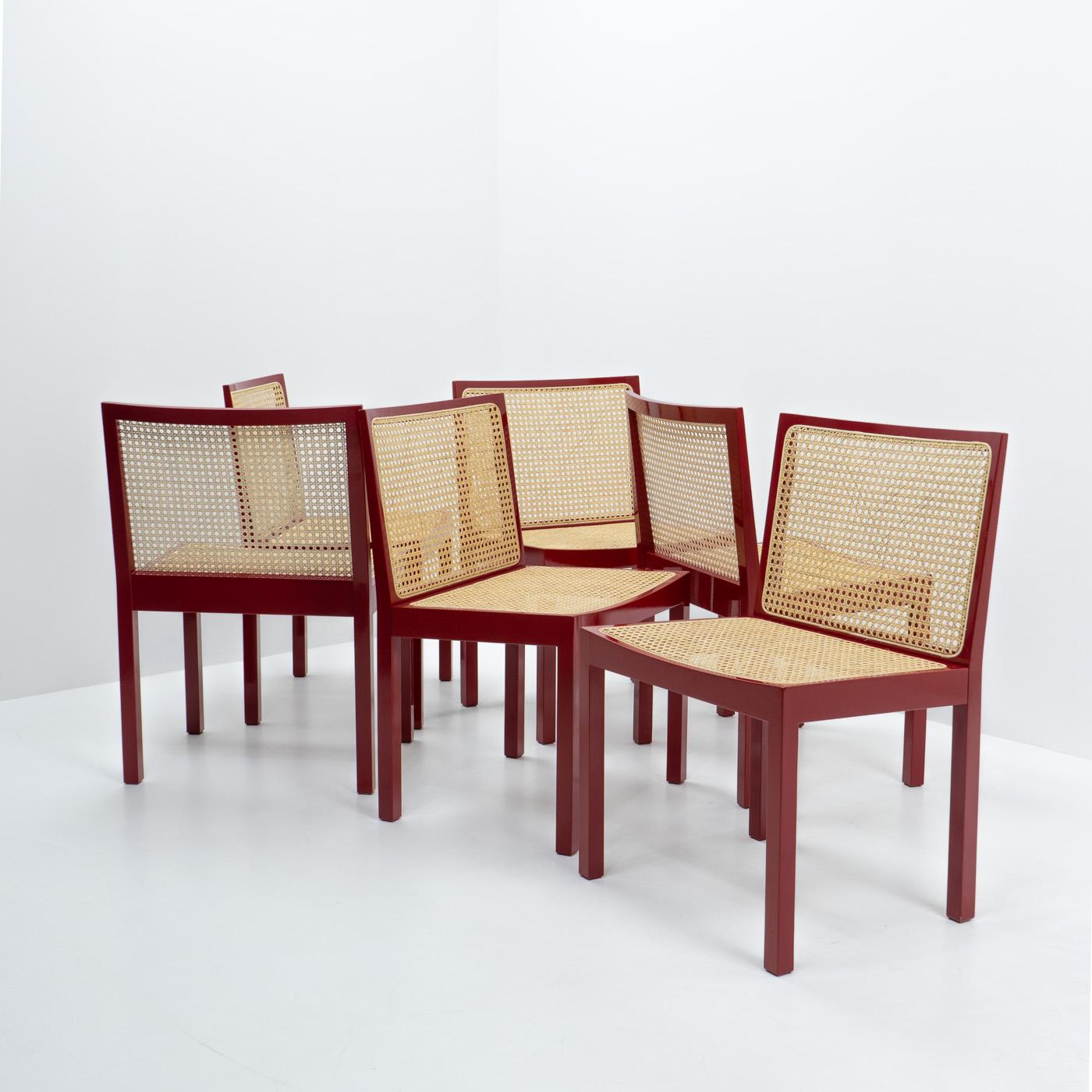 A set of of six “Bank Stühle”, or Bench Chairs by Willy Guhl (also known for the Loop Chairs for Eternit AG), produced during the 1960s in Switzerland.

The name Bench Chair is derived from the idea that the these chairs can be placed alongside each