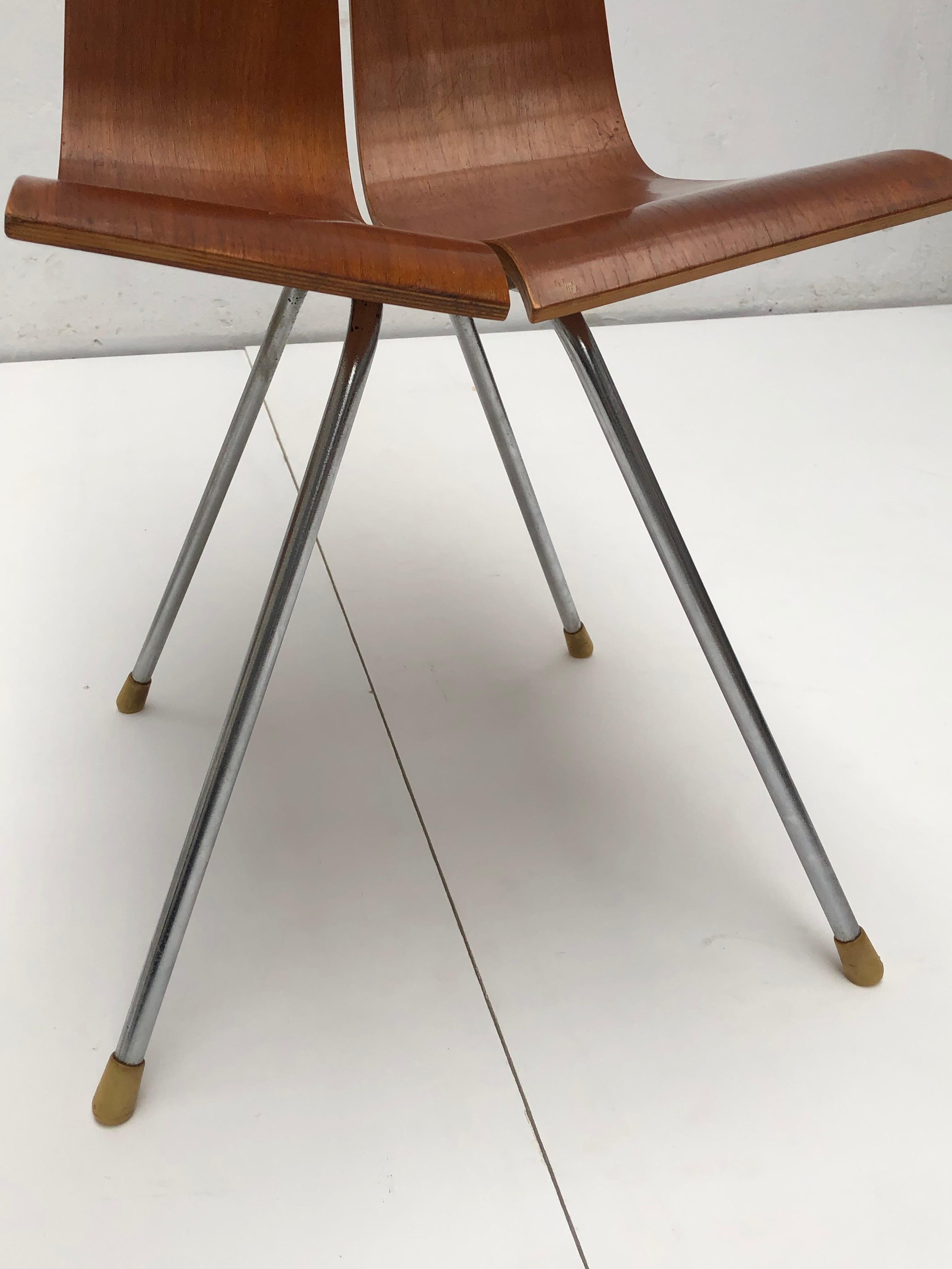Swiss Design Set of 4 Hans Bellmann 'GA' Dining Chairs for Horgen Glarus 1955 For Sale 6