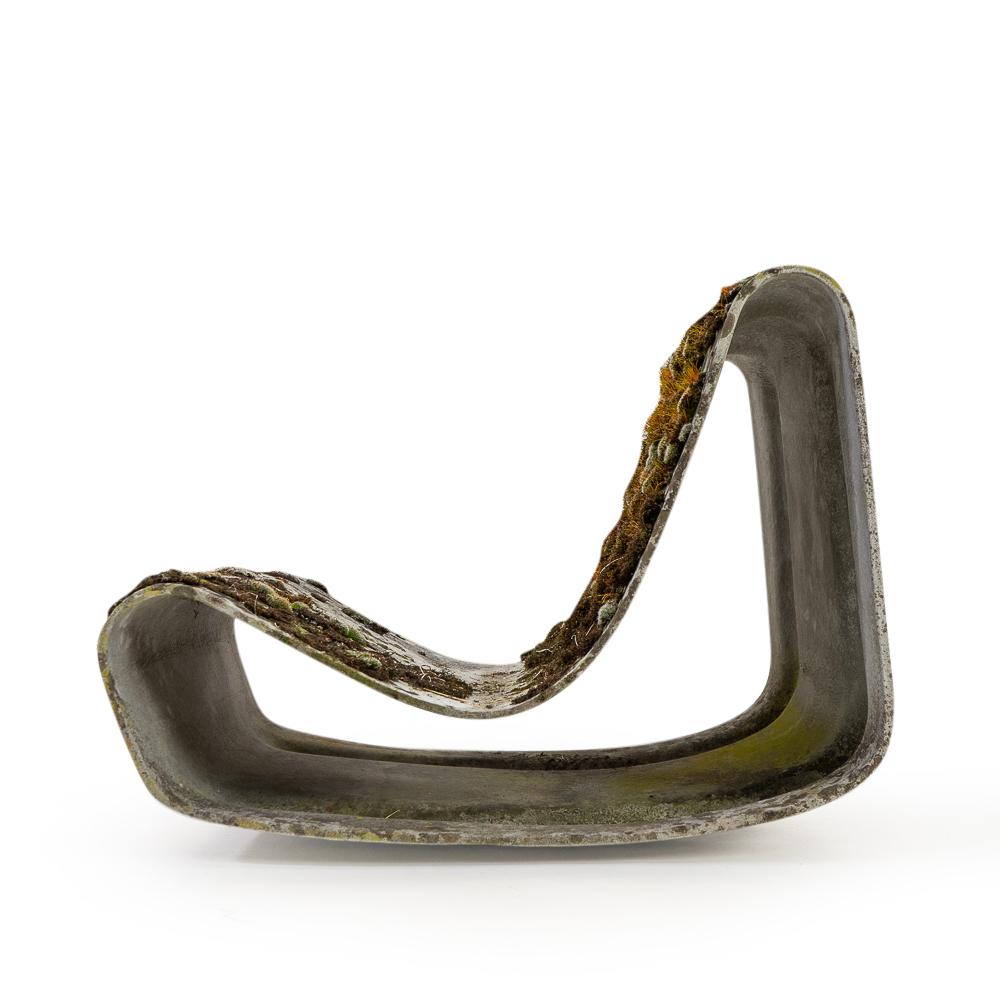 eternit loop chair