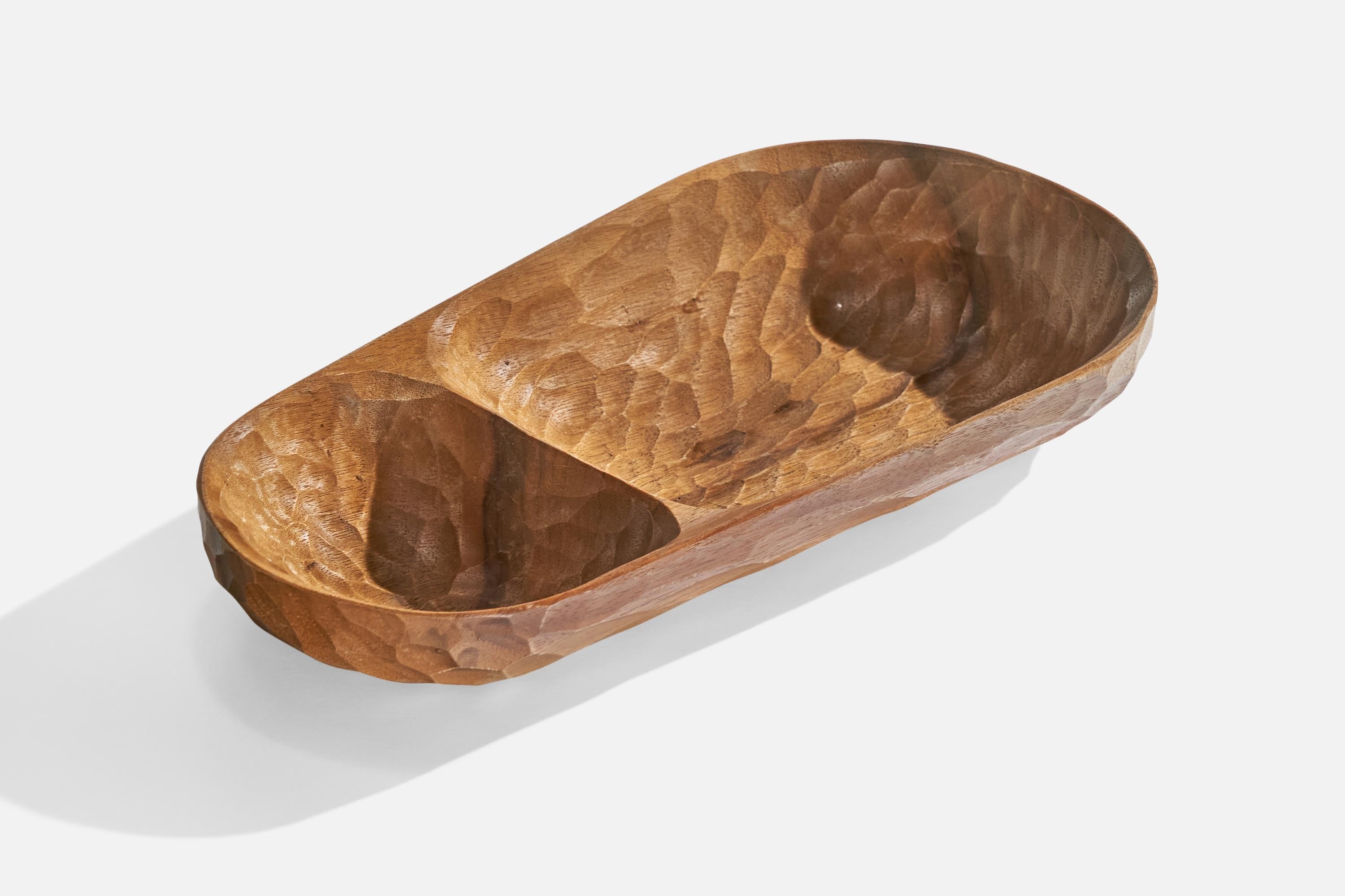 Schweizer Designer, Schale, Holz, Schweiz, 1960er Jahre im Zustand „Gut“ im Angebot in High Point, NC