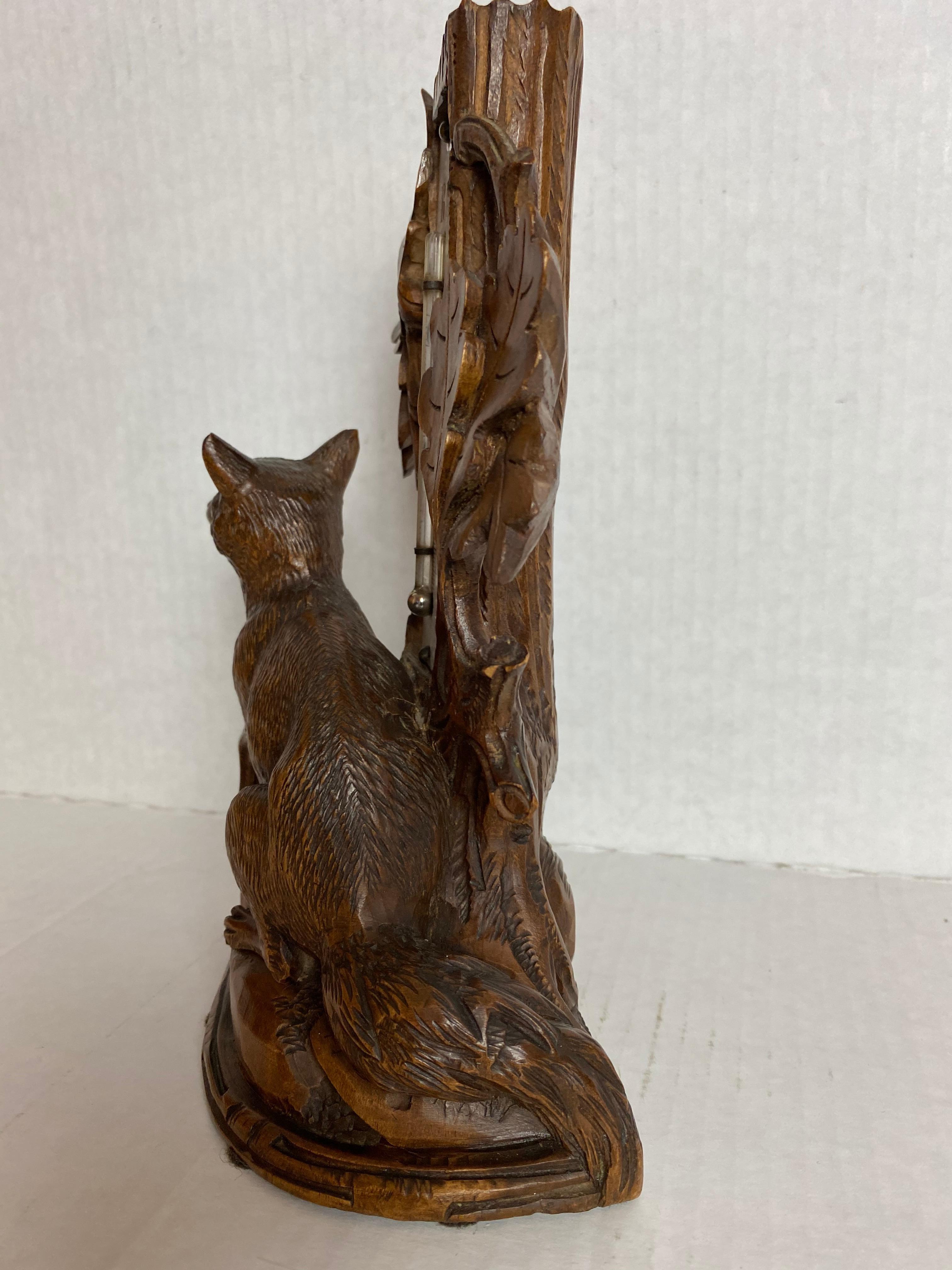 Swiss Hand Carved Black Forest Figure of a Fox with Thermometer, circa 1880 In Good Condition For Sale In Banner Elk, NC