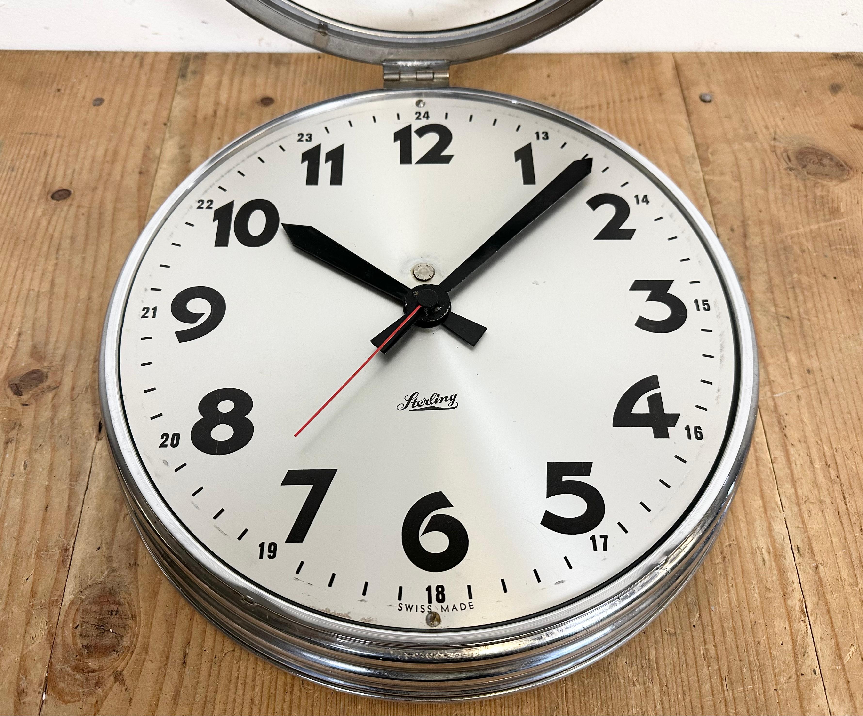 Swiss Industrial Wall Clock from Sterling, 1960s For Sale 6