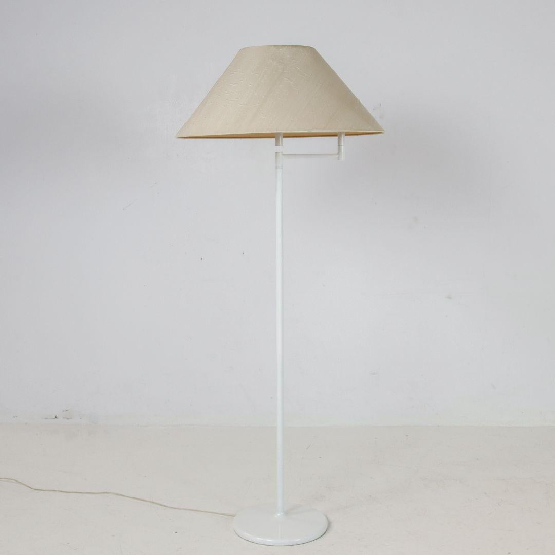 Swiss Lamps ‘Schwenkomat’ Floor Lamp 1970s In Good Condition For Sale In BAARLO, LI