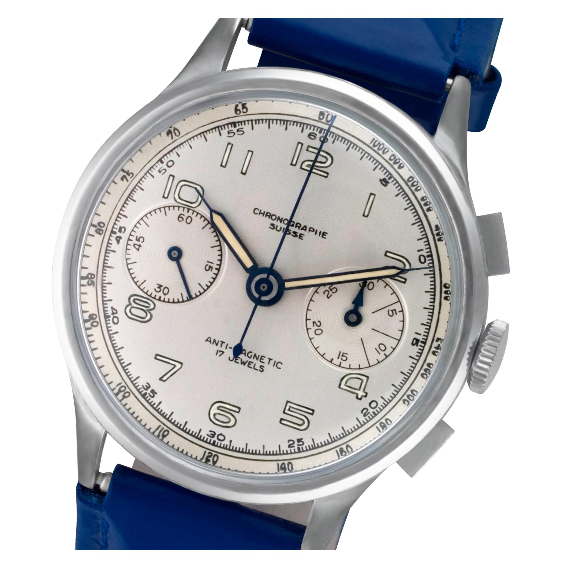 Montre chronographe manuelle en acier inoxydable de fabrication suisse  en vente 1