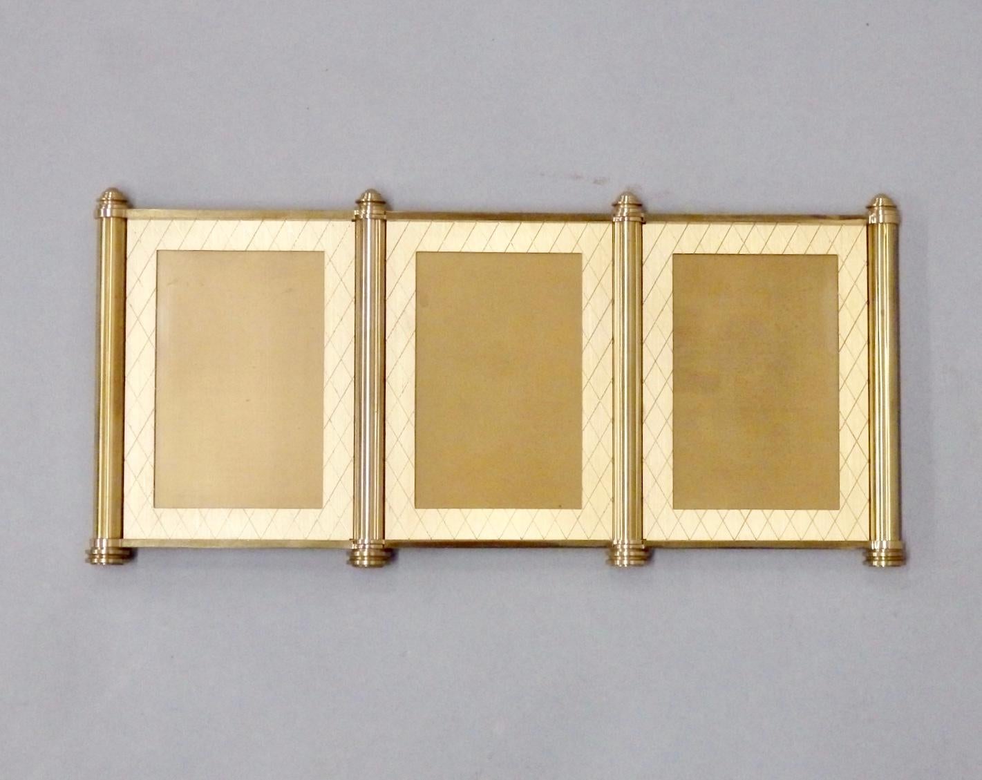 tri fold picture frames