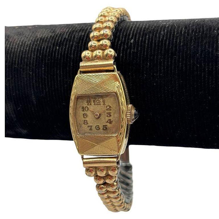 Swiss Made Rolled Gold Plate Art Deco Women's Watch by Gruen w/ Wristband For Sale 1