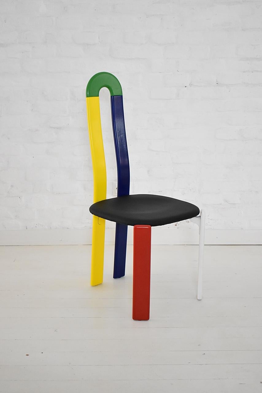 Vintage industrial 1970s iconic chair designed by Bruno Rey for Dietiker Switzerland
The Rey chair is famed internationally and is the first patented chair with Dietiker’s unique screwless wood-to-metal connection
Wood frame in multi-color lacquer