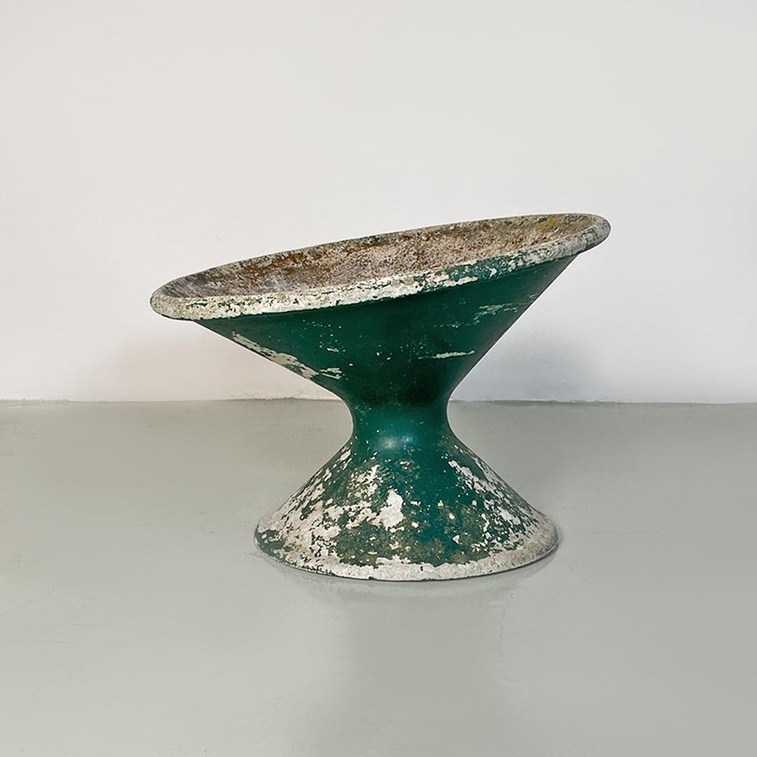 Swiss Mid Century Conical Green Concrete Diable Planter by Willy Gulh 1950 For Sale 3