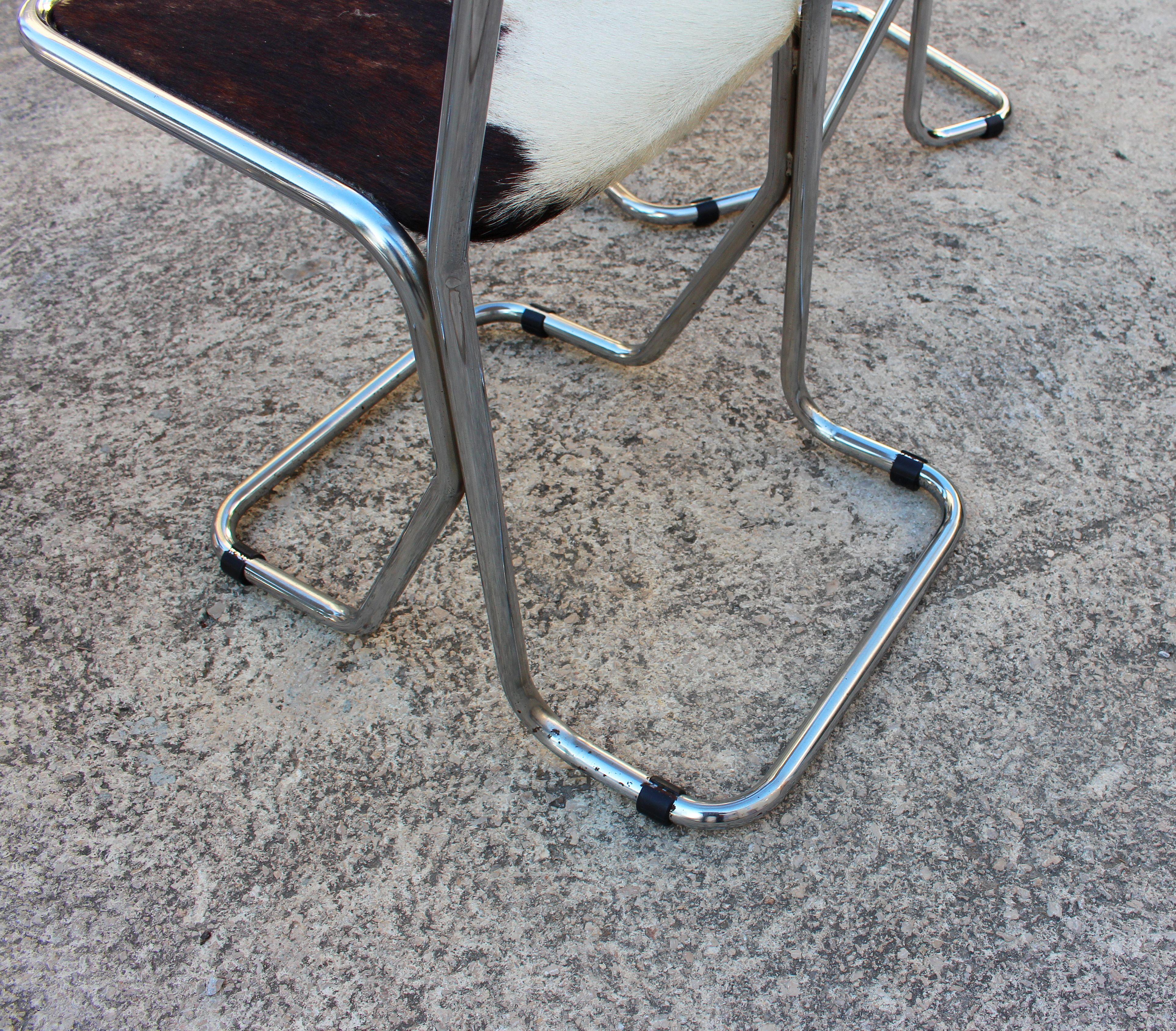 Swiss Mid-Century Modern Set of 6 Chairs For Sale 1