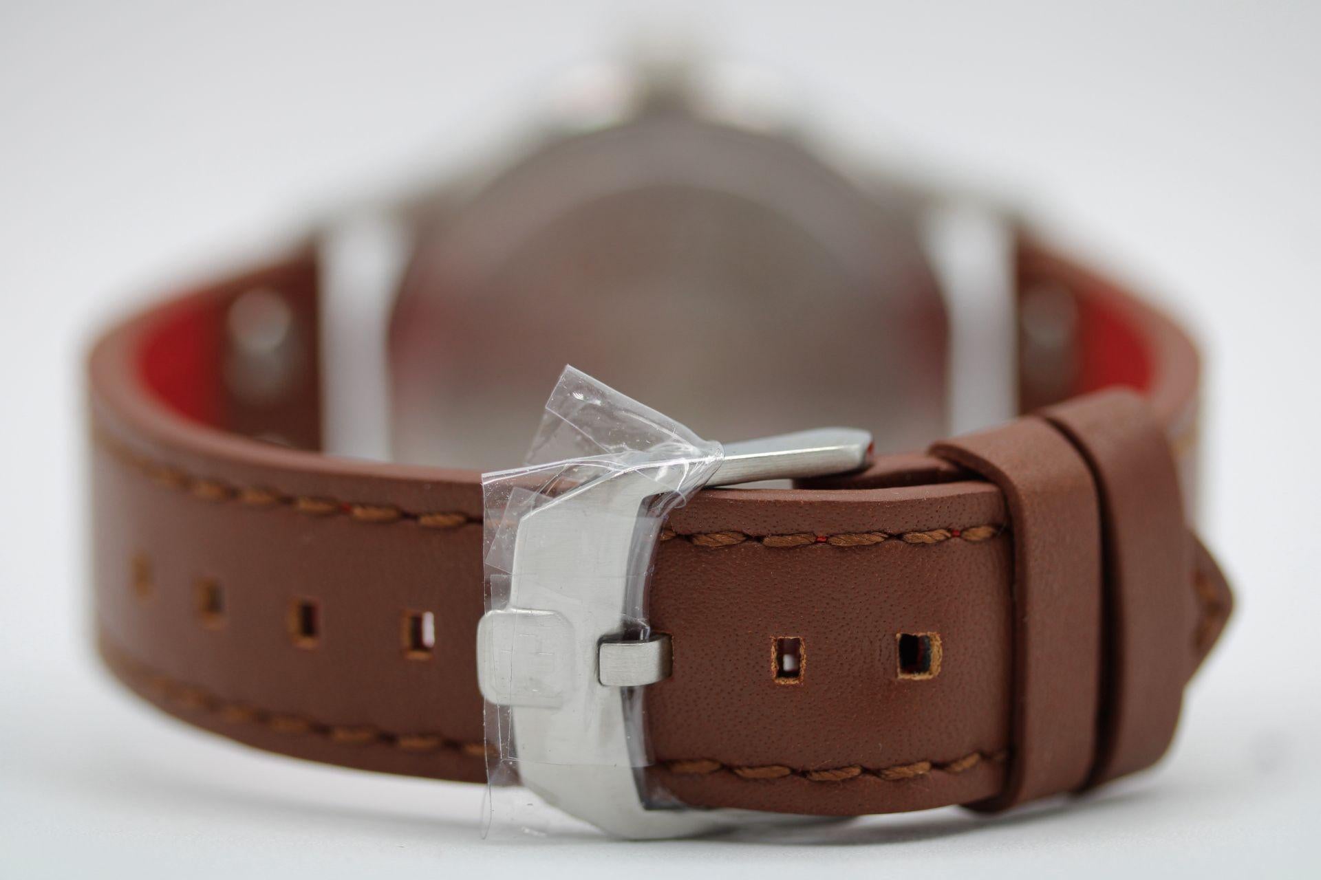 Swiss Military Hanowa Men's Watch – Model 06-4280.04.003.10.CH 2023 For Sale 3