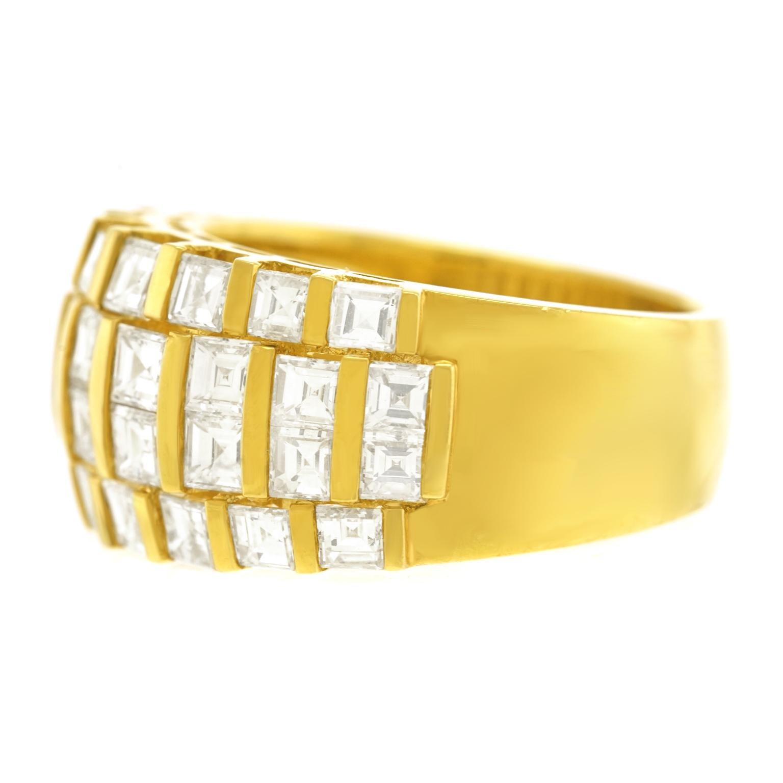 Swiss Modern Seventies Diamond-Set Gold Ring 2